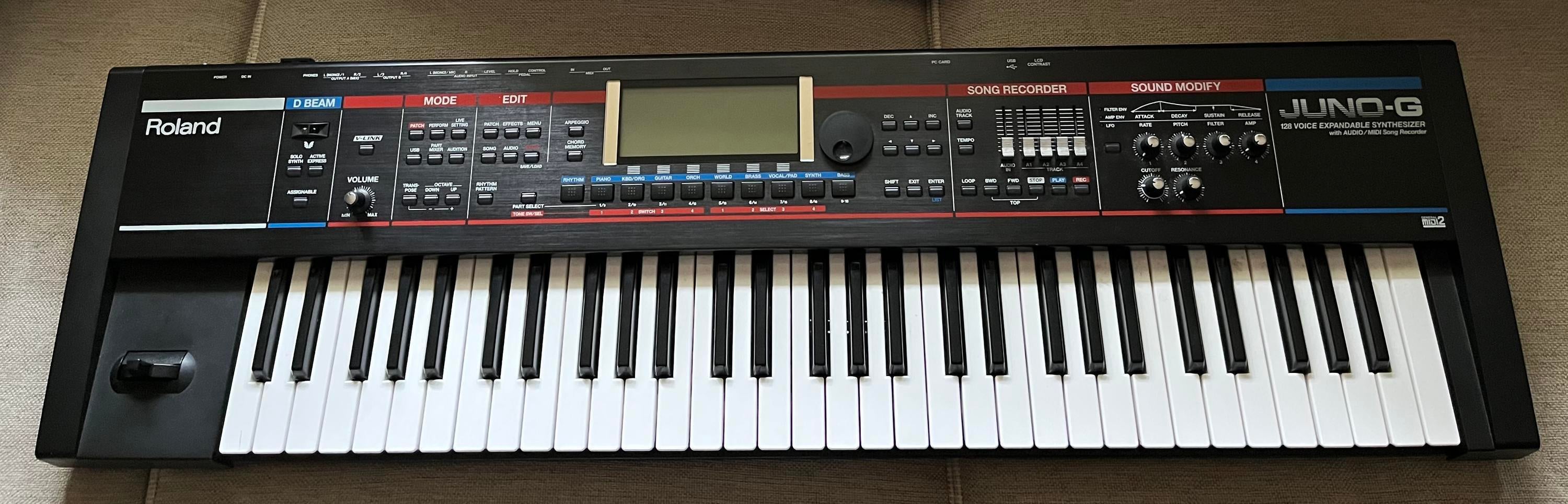 Used Roland Juno-G 61 Key Synth | Gear Exchange