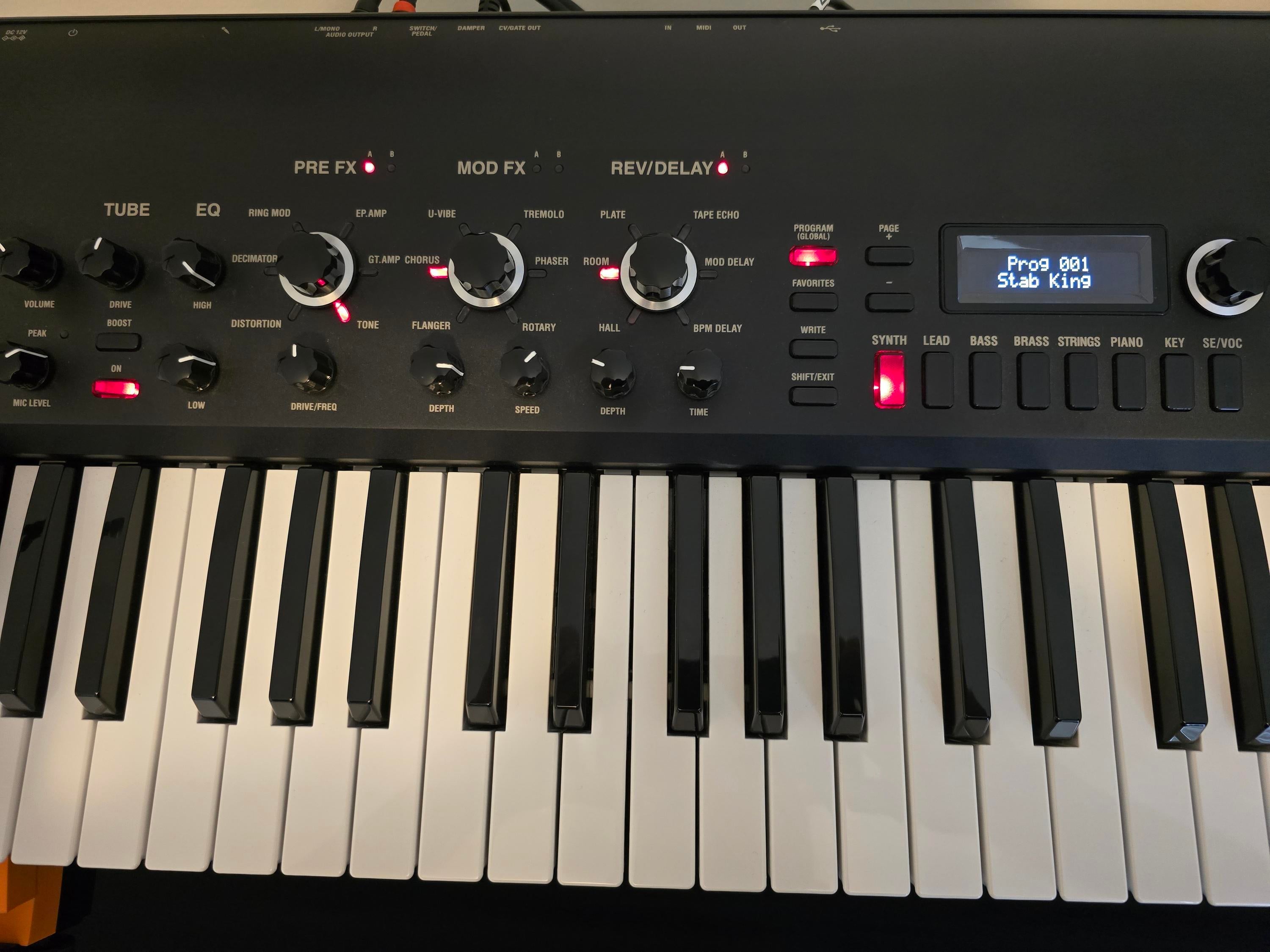 Used Korg KingKORG 61-key Analog - Sweetwater's Gear Exchange