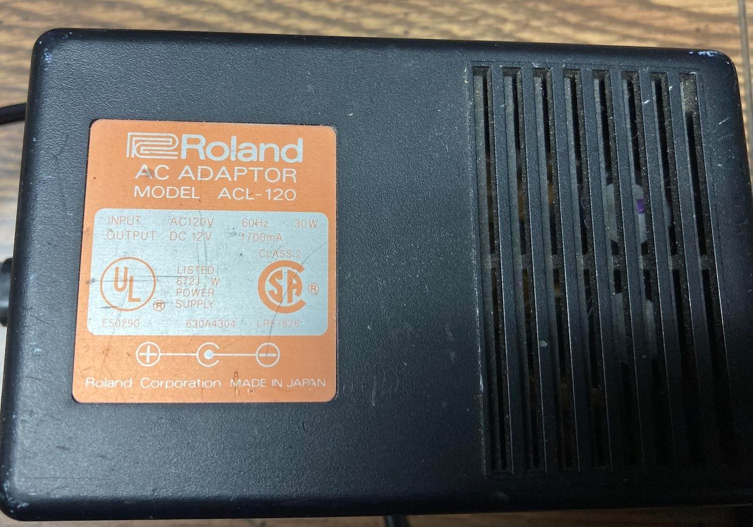 Used Roland AC adaptor model acl-120