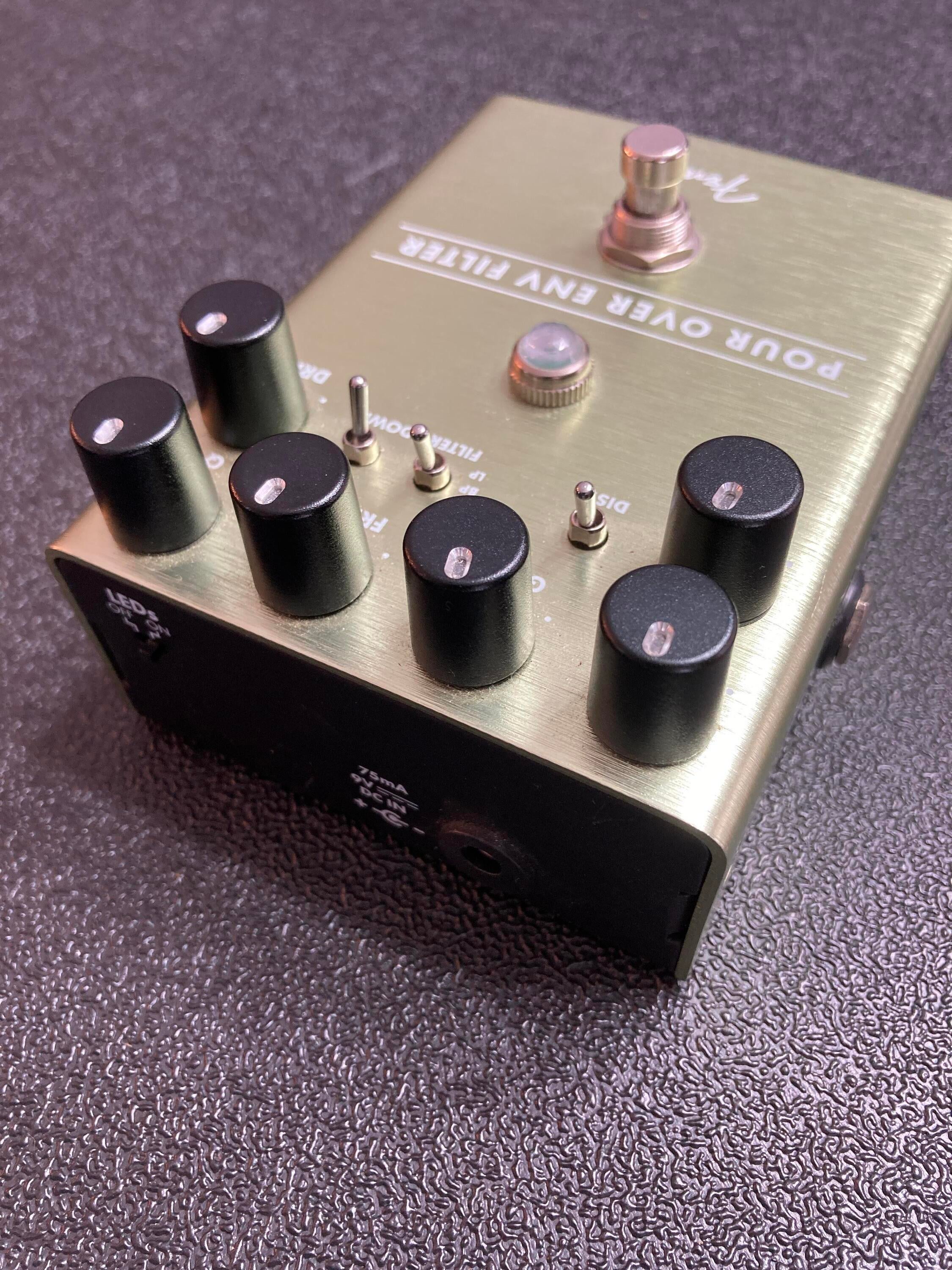 Used Fender Pour Over Envelope - Sweetwater's Gear Exchange