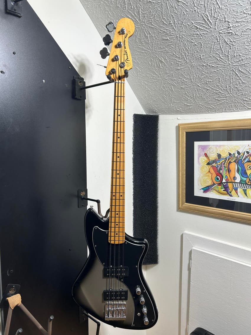 Used Fender Meteora. Plus Bass Sweetwater's Gear Exchange