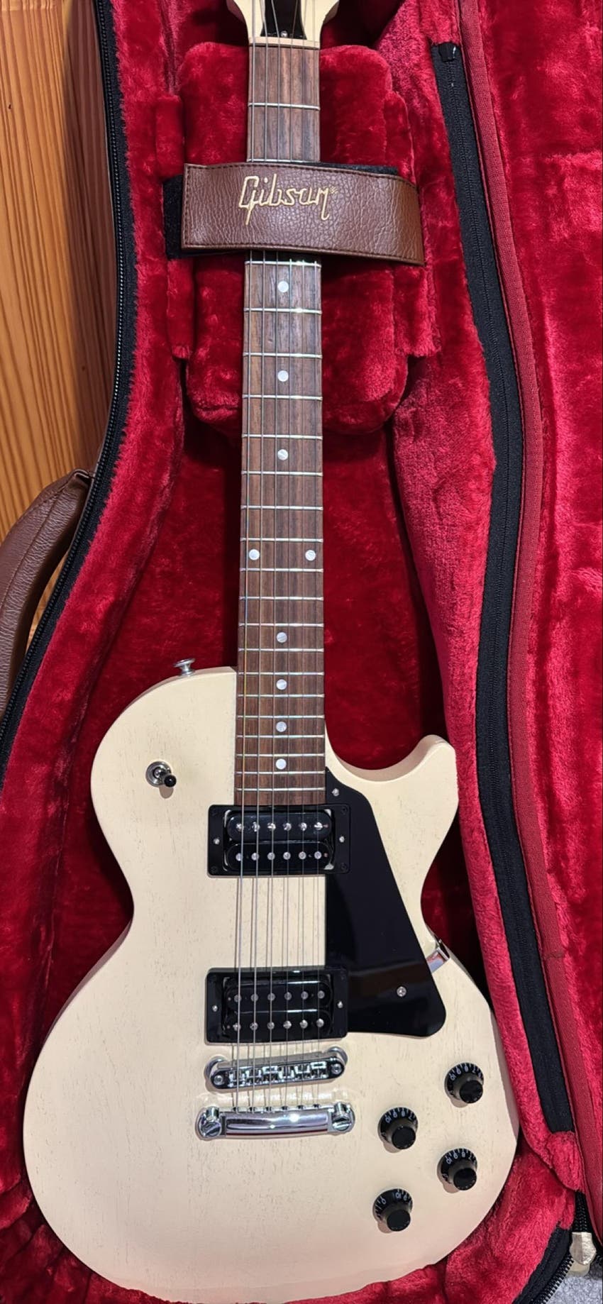 Les Paul Modern Lite in TV Wheat