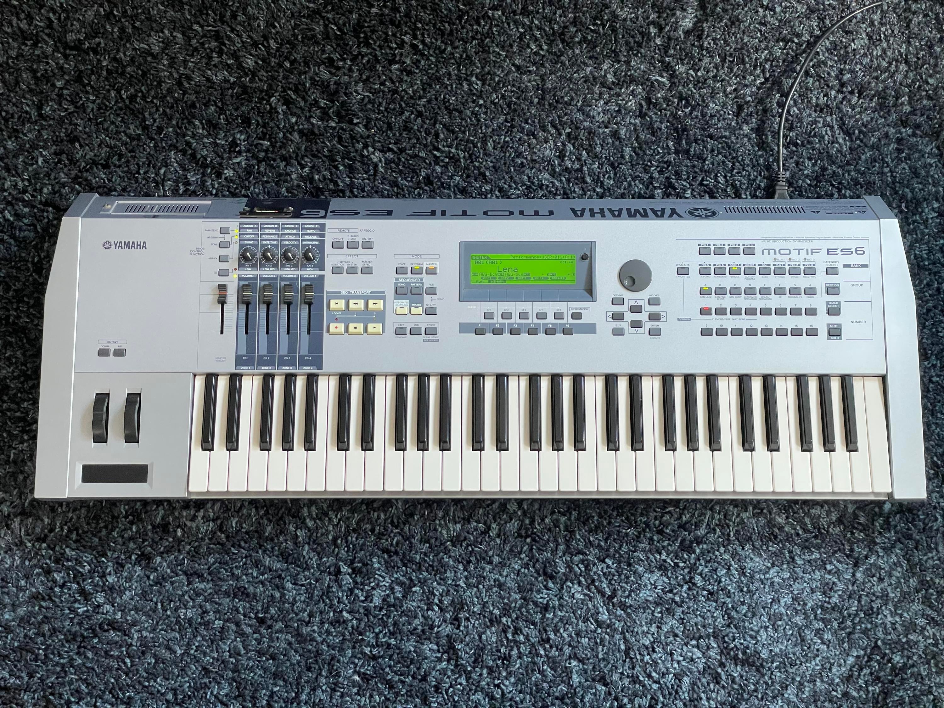Used Yamaha Motif ES6 Keyboard
