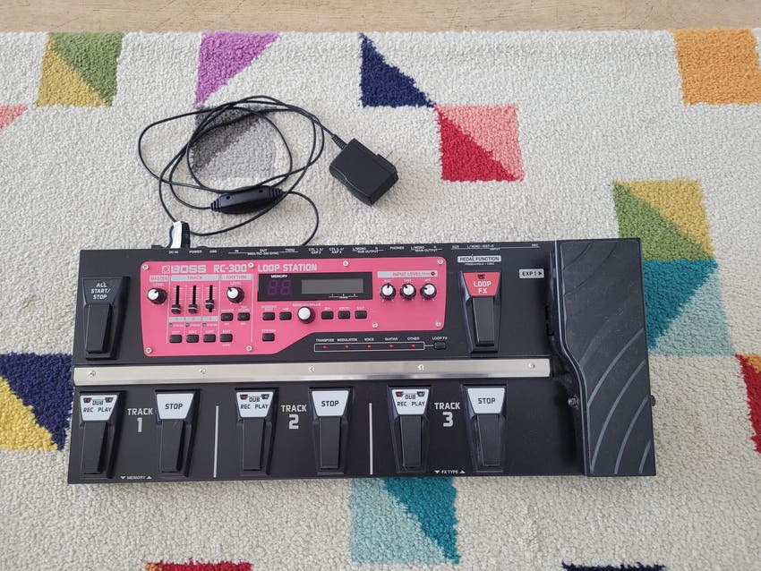 muñeca De tormenta pérdida Used Boss RC-300 Loop Station | Mint Condition | Perfect for Live  Performances and Studio Use | Sweetwater Gear Exchange