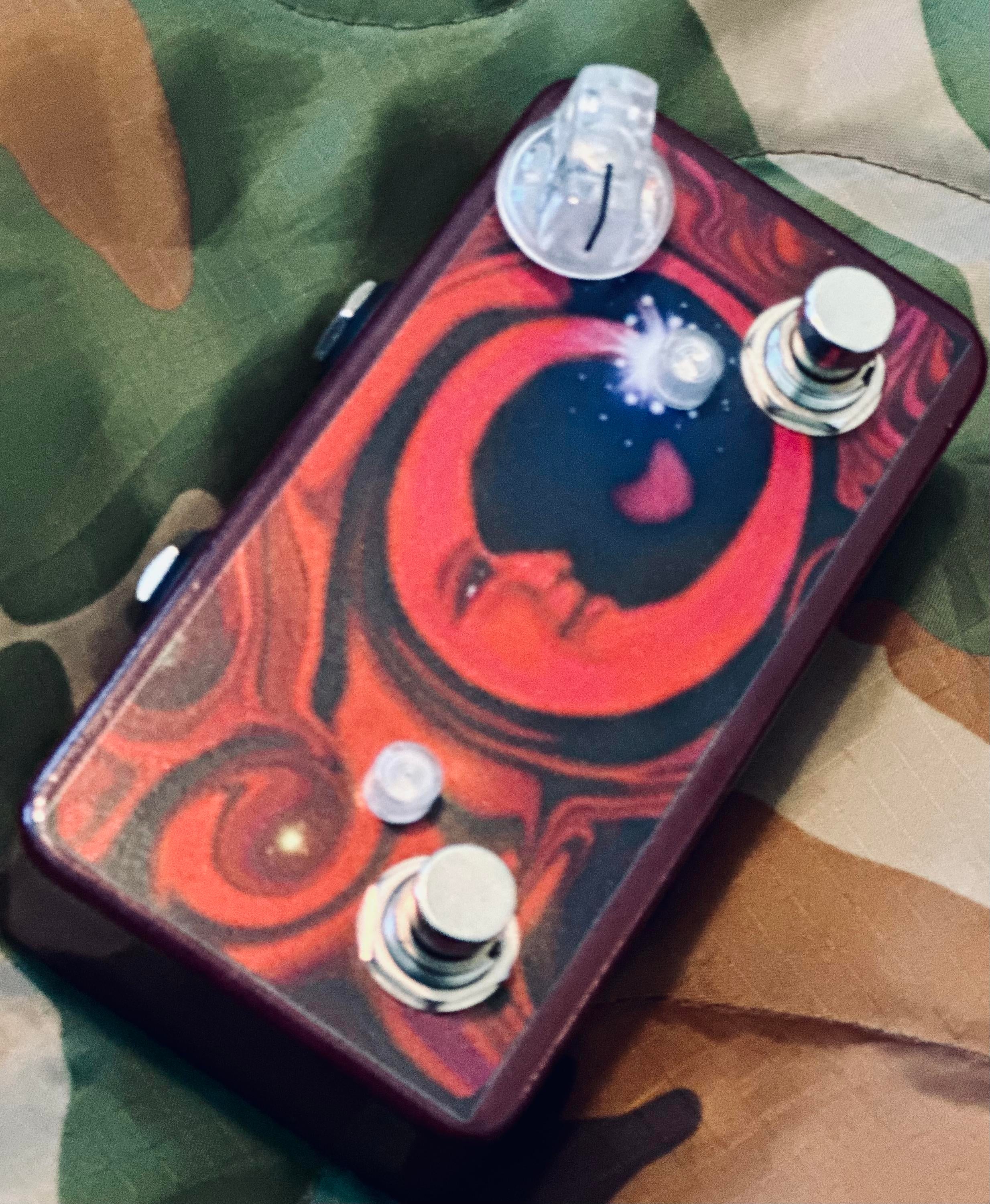 Used Lovepedal Tchula-Red Moon-Church of Tone-COT-Overdrive-Boost