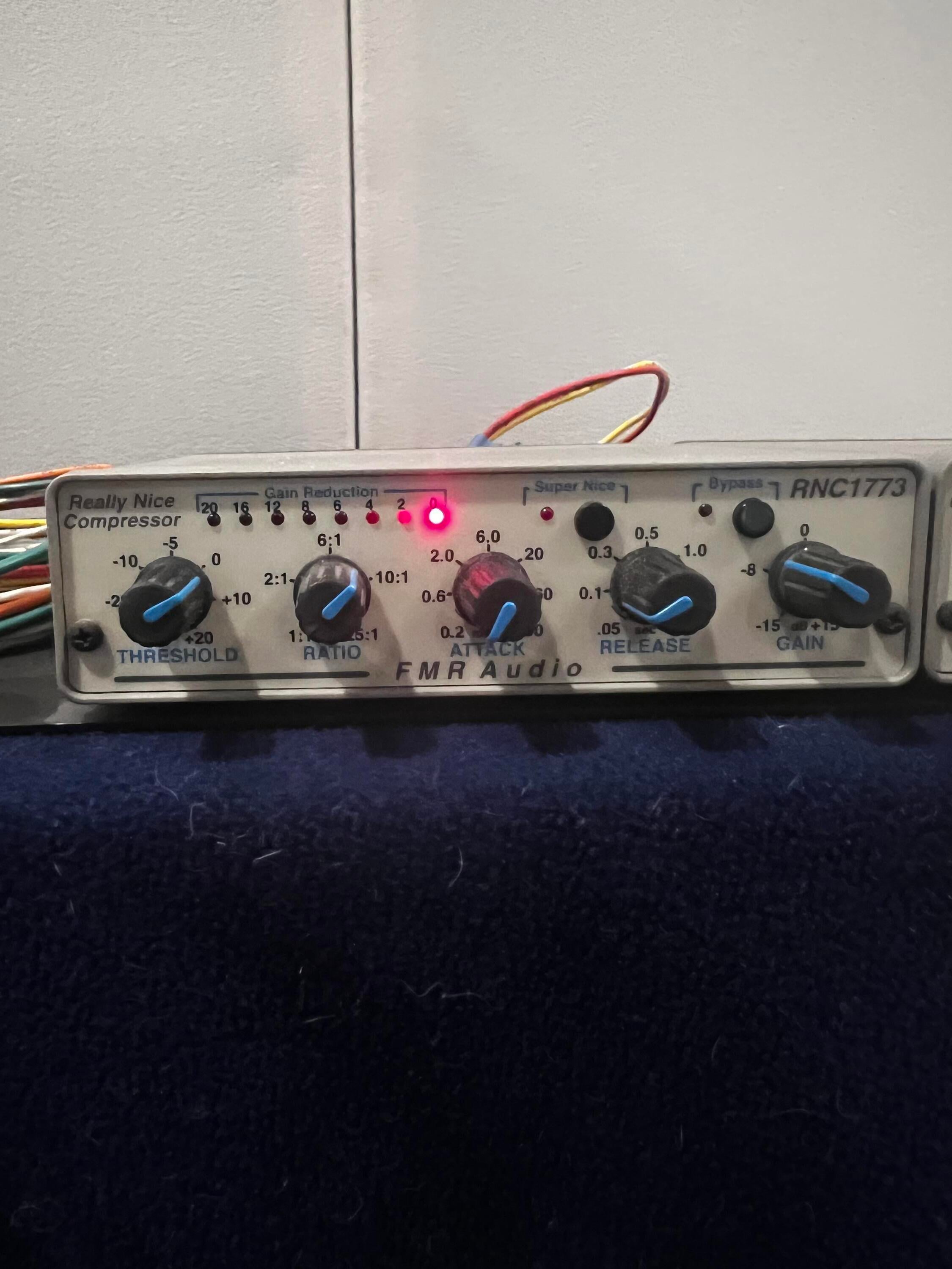 FMR AUDIO RNC1773 FMR Audio RNC1773 E FMR RNC1773 Really