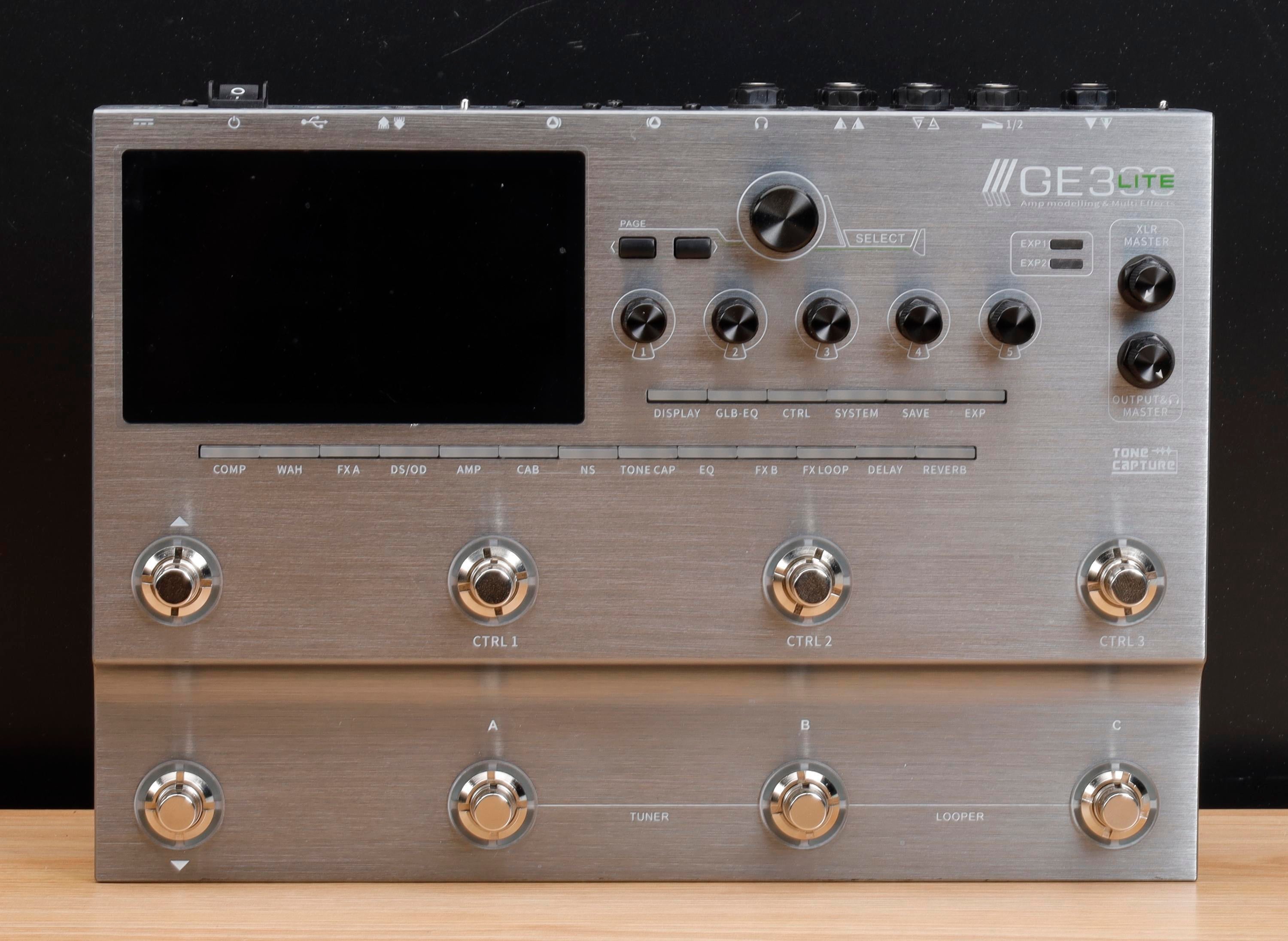 Used Mooer GE 300 Lite Multi-FX Electric - Sweetwater's Gear Exchange