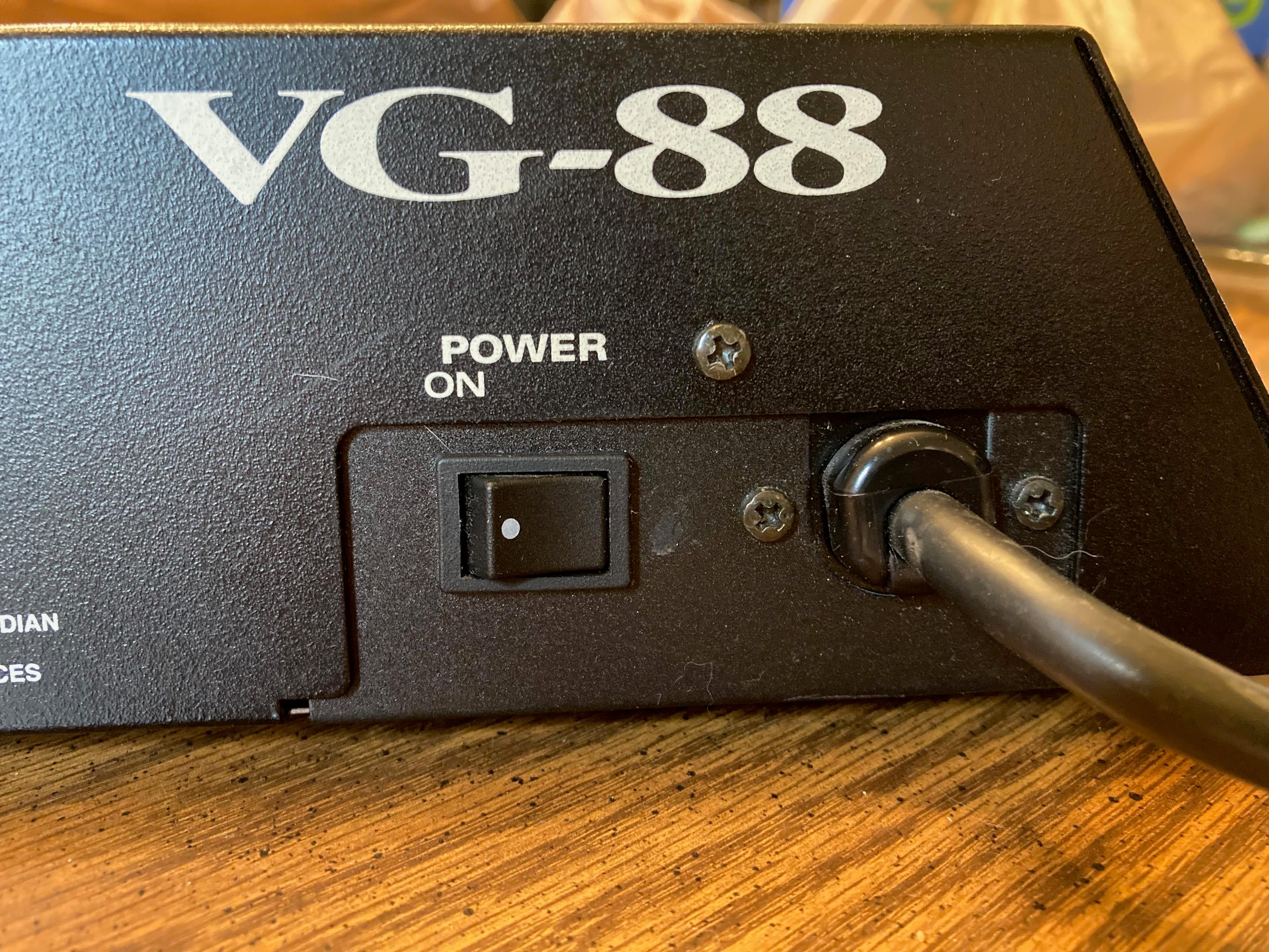 Used Roland VG-88 - Sweetwater's Gear Exchange