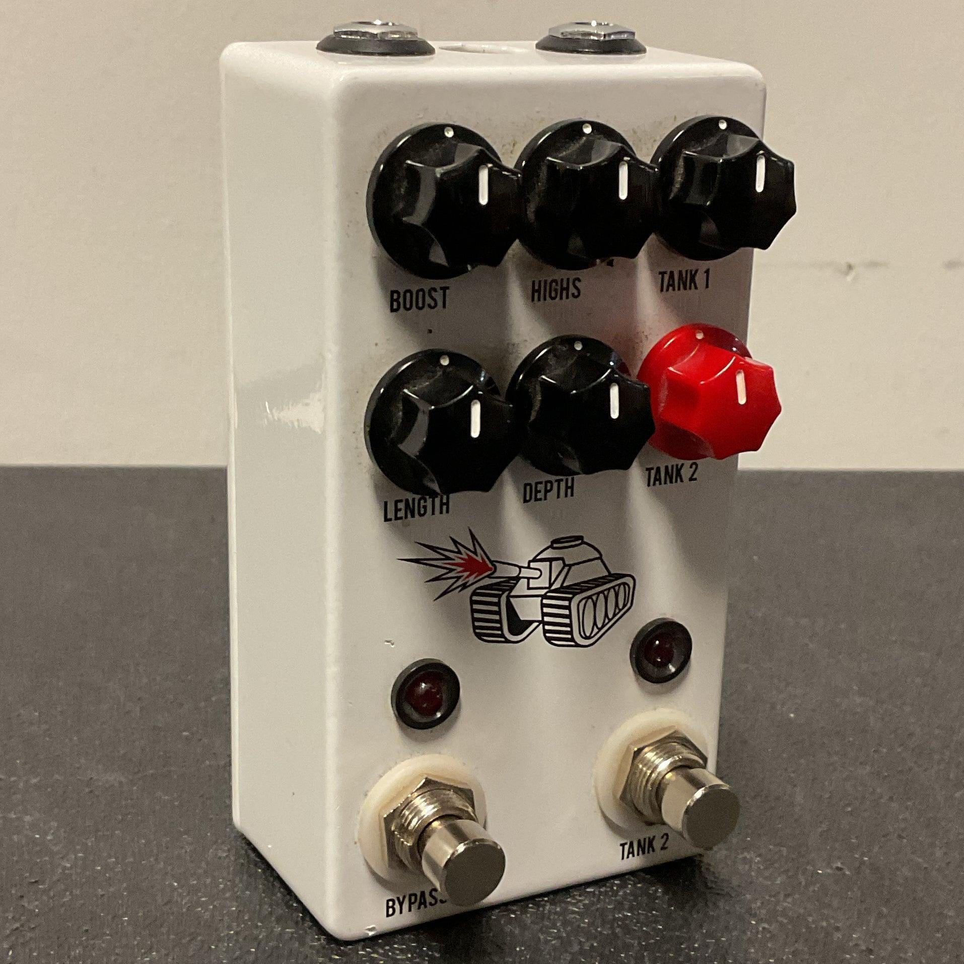 Used JHS Spring Tank Reverb Pedal - - Sweetwater's Gear Exchange