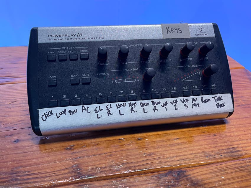 behringer powerplay p16 m 16 channel