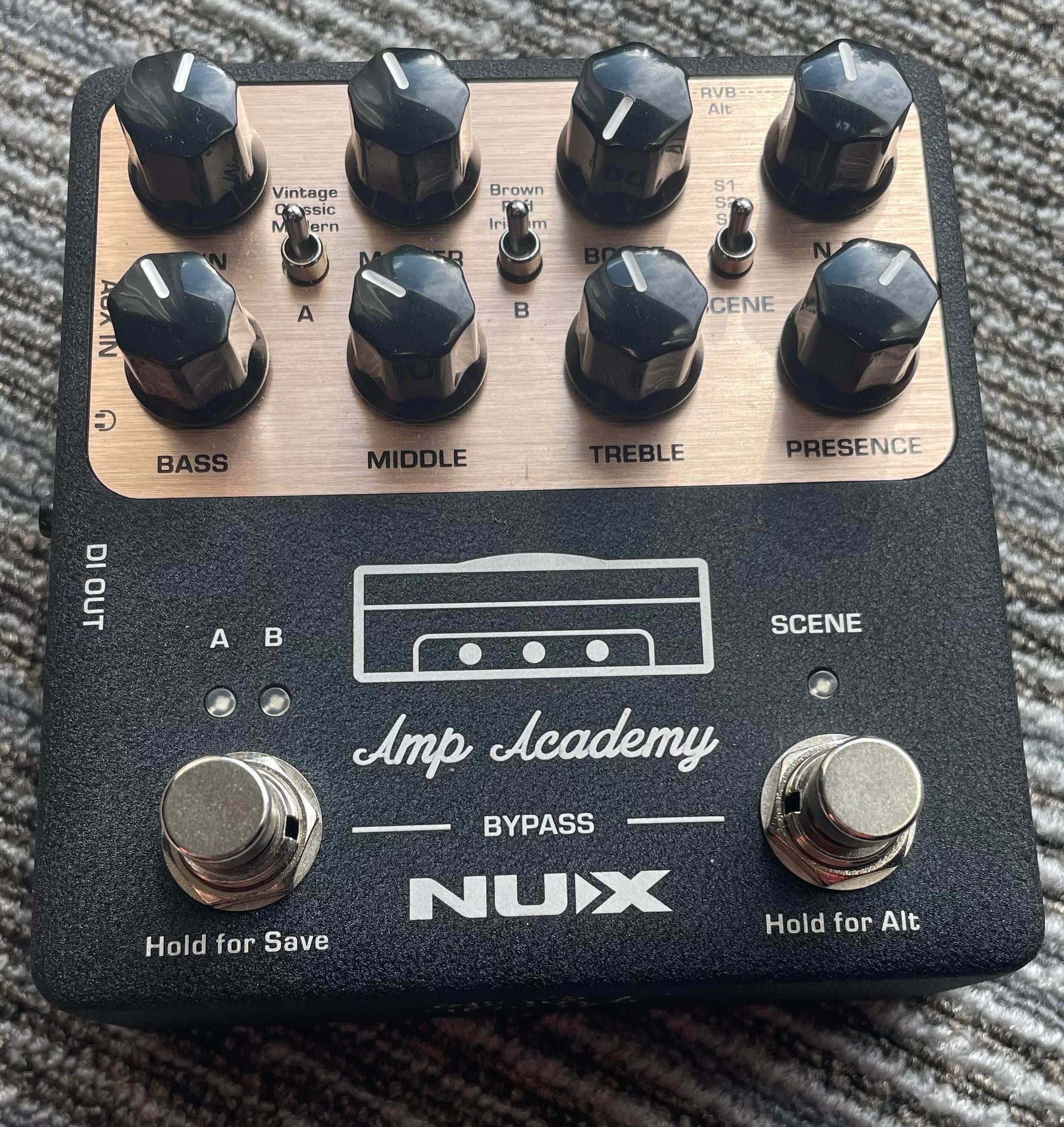 Used NUX Amp Academy - Sweetwater's Gear Exchange