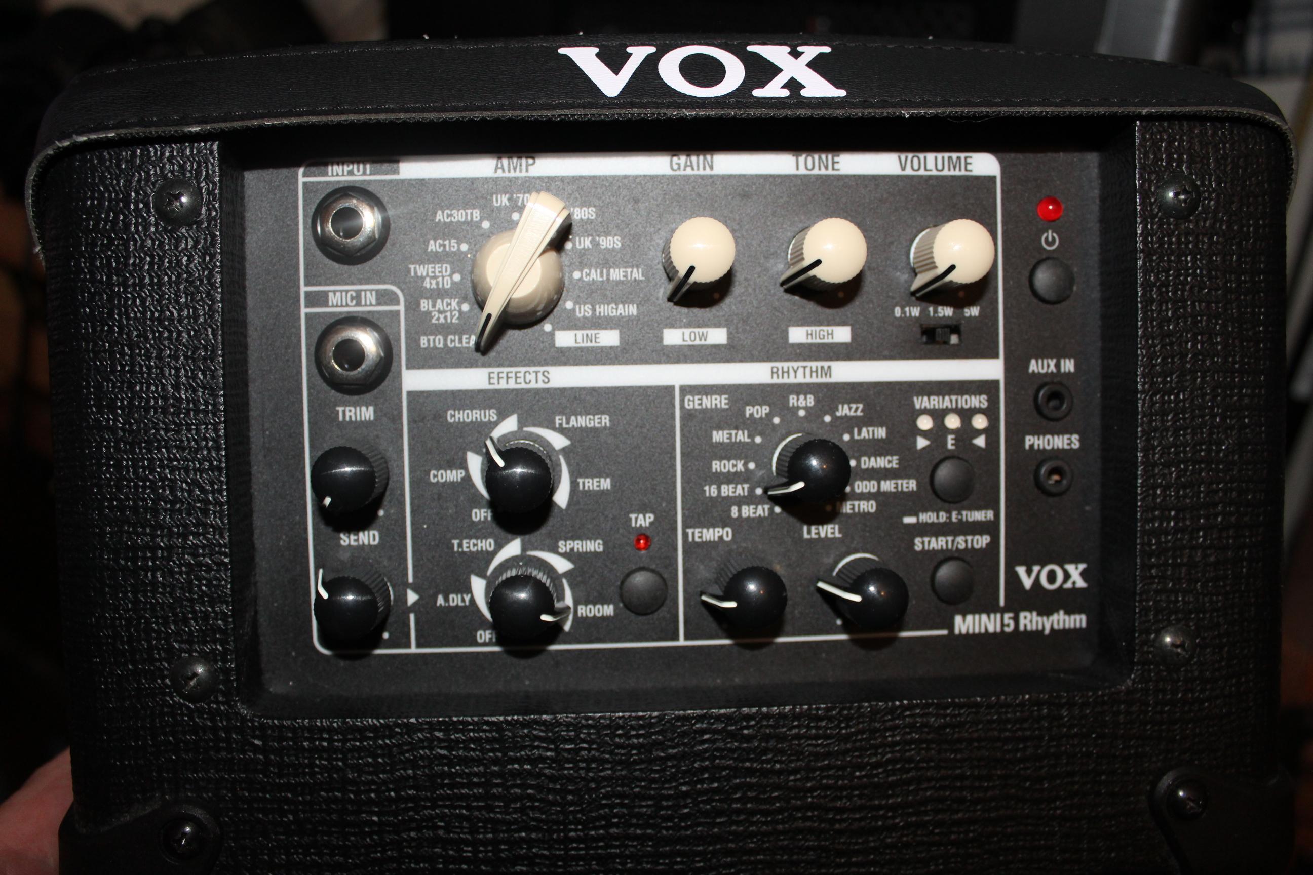 Used Vox Mini5 Rhythm modeling Amp - Sweetwater's Gear Exchange