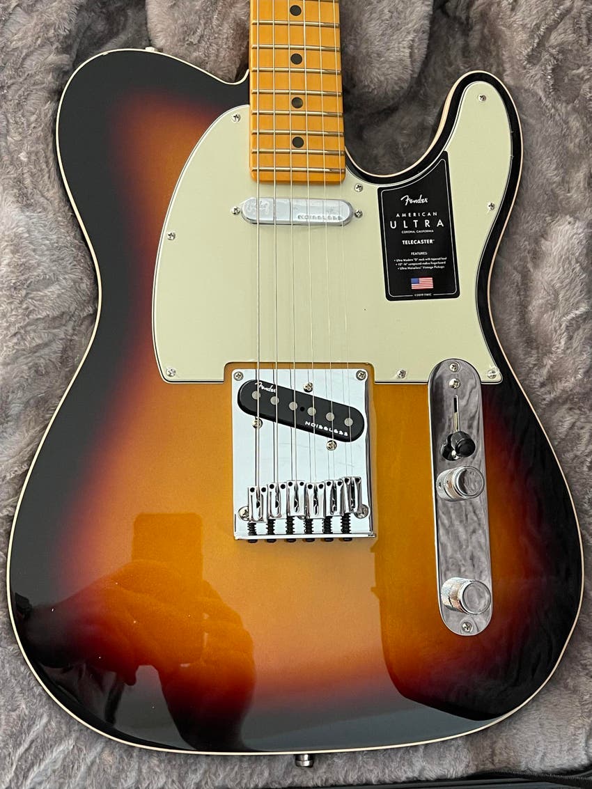 American Ultra Telecaster - Ultraburst with Maple Fingerboard
