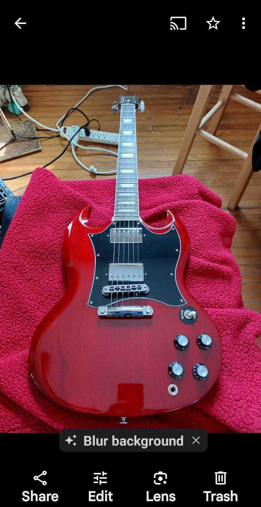 SG Standard Electric Guitar - 2022 Heritage Cherry. 100$ ,24 hour price drop sale 1300$ to 1200$ for 24 hours today