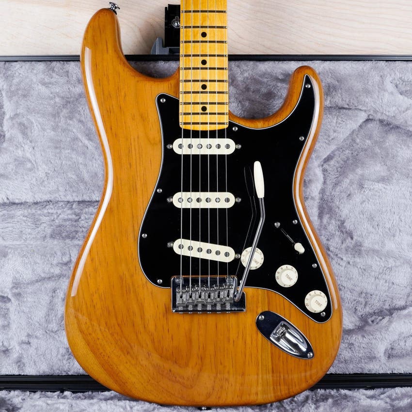 American Professional II Stratocaster 2022 Roasted Pine w/ OHSC