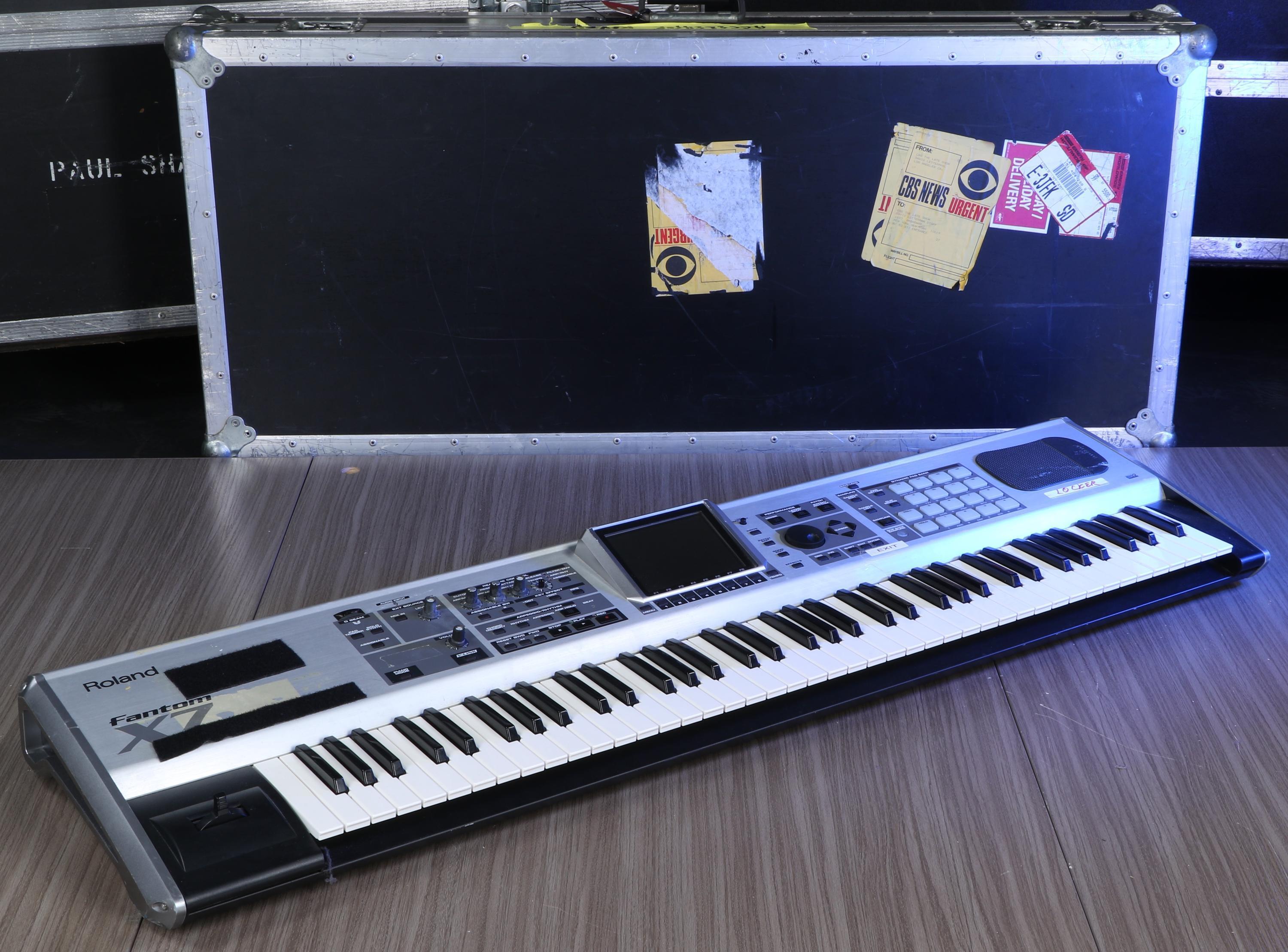 Used Roland Fantom X7 76-Key Keyboard - Sweetwater's Gear Exchange