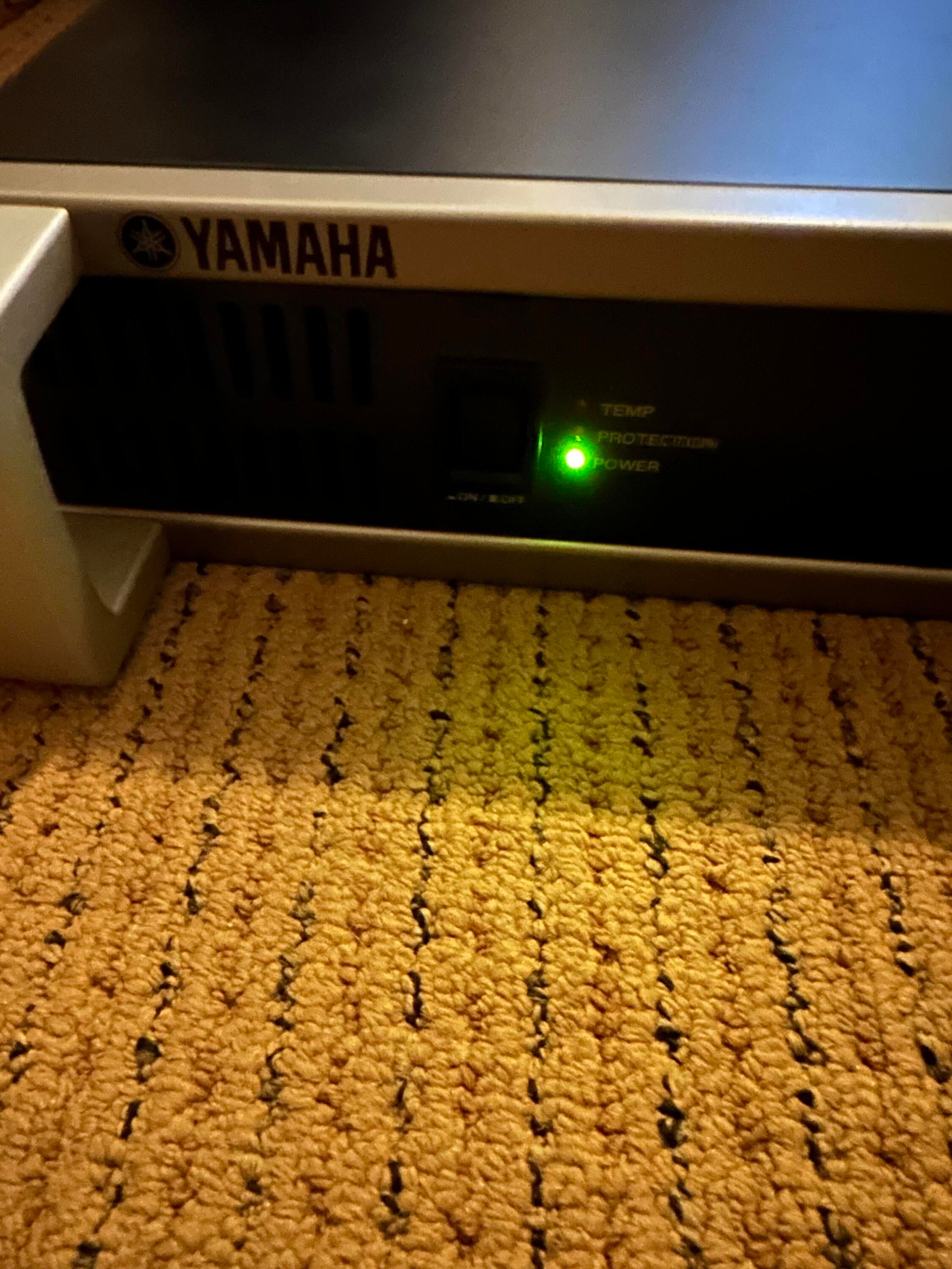 Used Yamaha P3500s Power Amp - Sweetwater's Gear Exchange