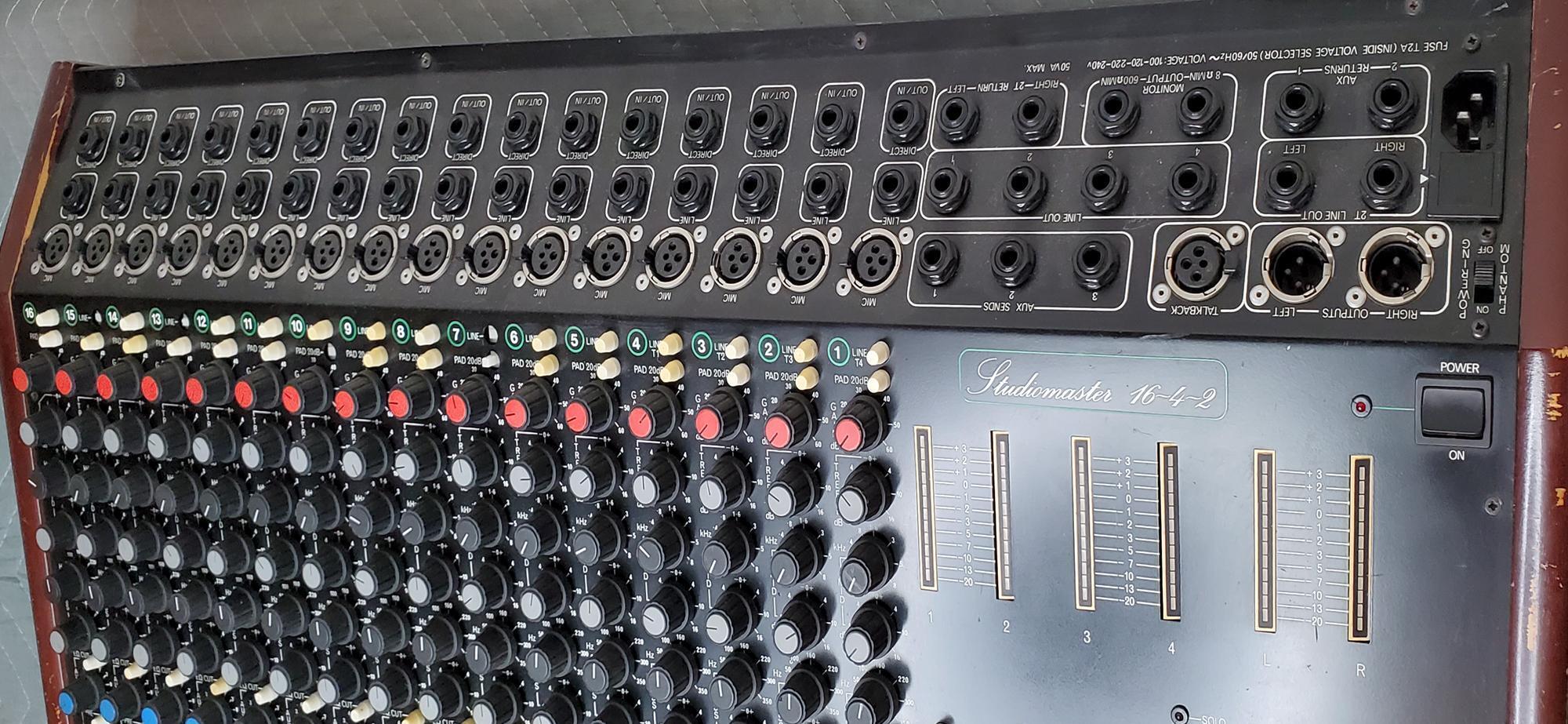 Used STUDIOMASTER 16-4-2 - Sweetwater's Gear Exchange