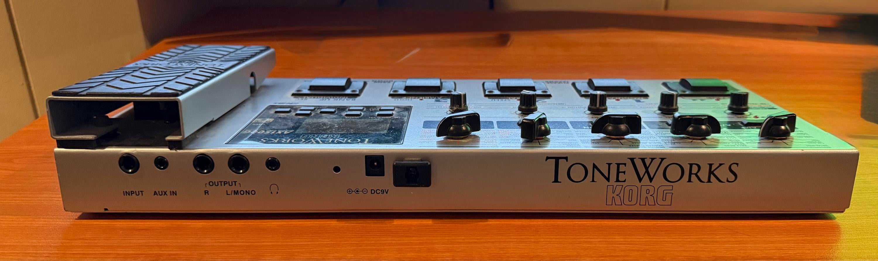 Used Korg ToneWorks AX1500G - Sweetwater's Gear Exchange