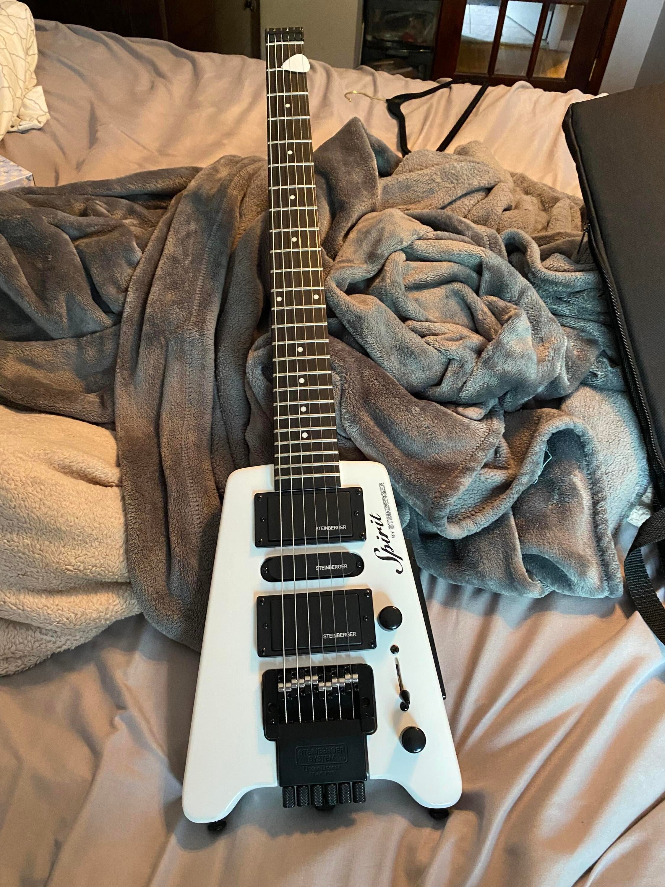 Used Steinberger Spirit GT-PRO Deluxe Electric Guitar - White