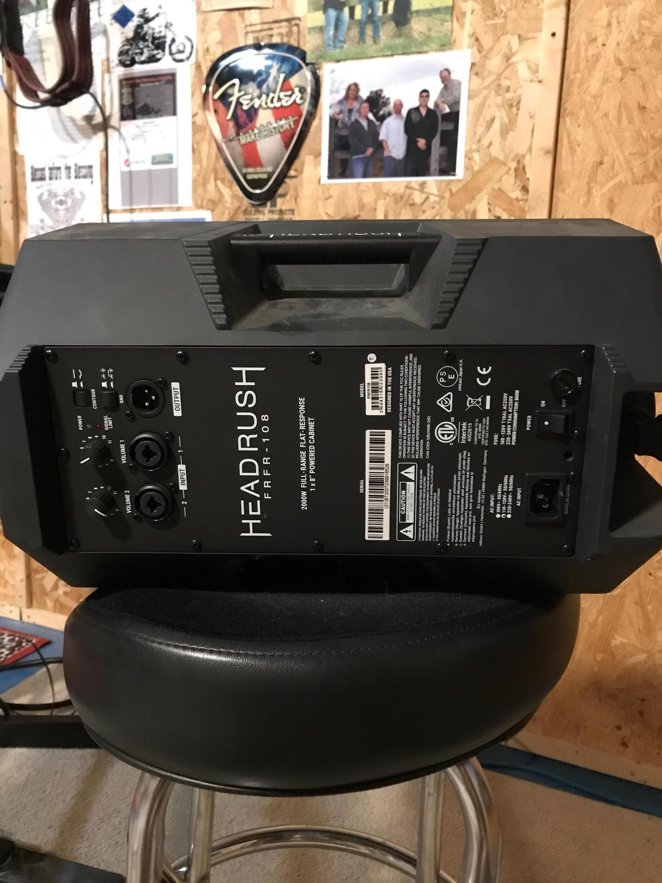 Used Headrush FRFR-108 2000-watt 1x8