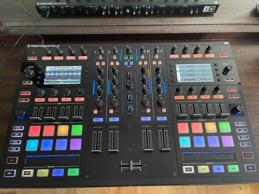 Used Native Instruments Traktor S8 DJ Gear Exchange