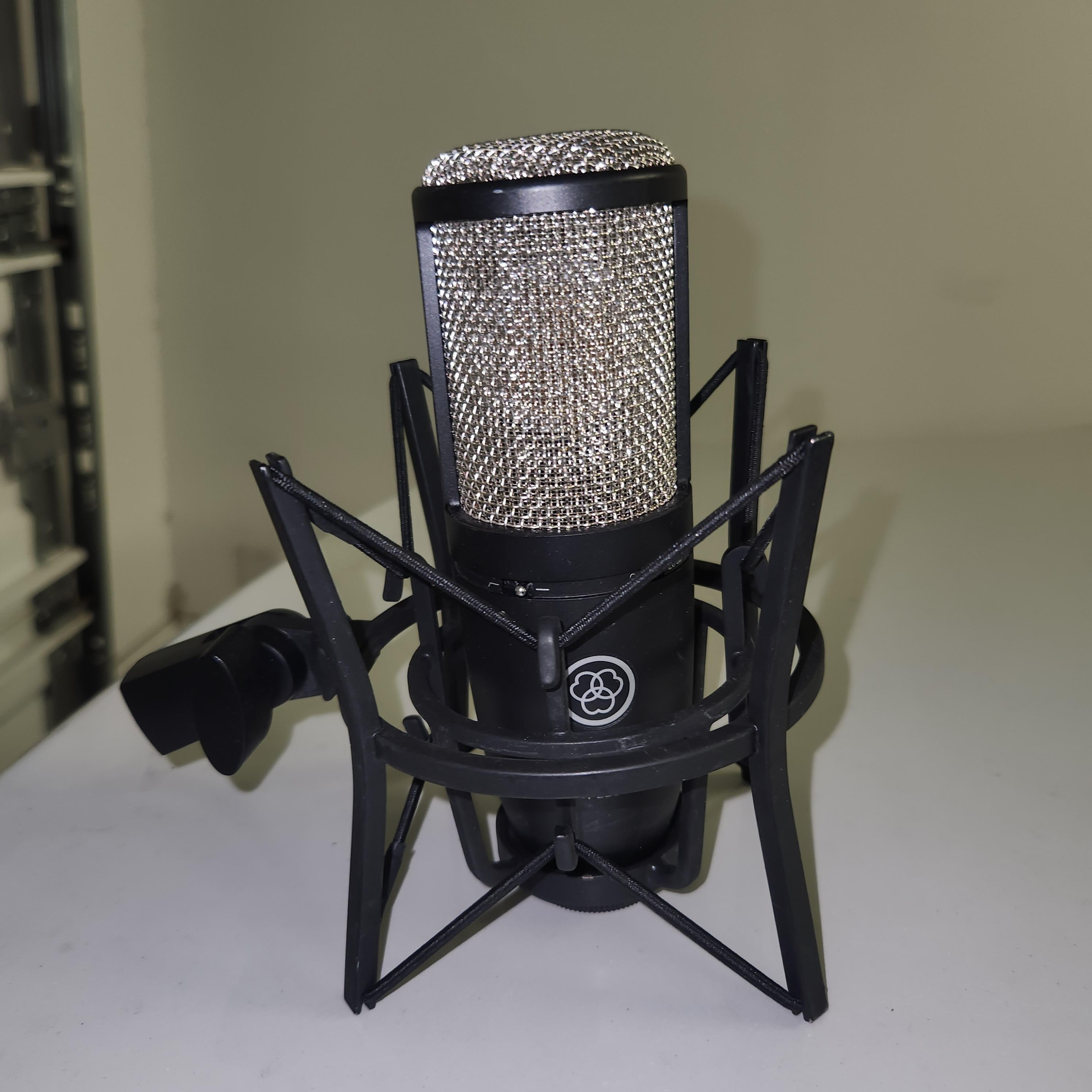 Mic stand discount for akg p220