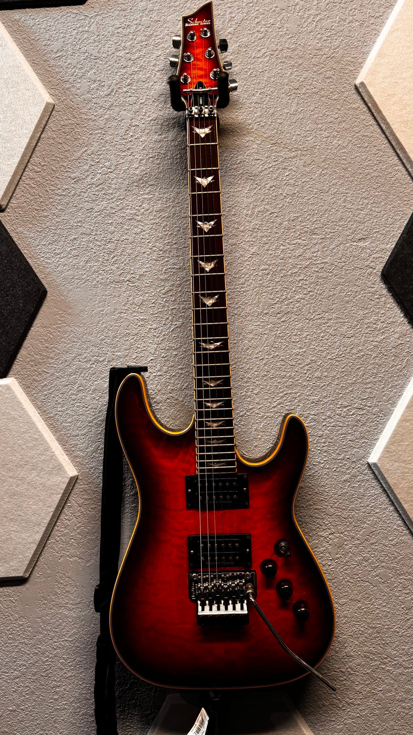 Used Schecter Omen Extreme-6 FR - Sweetwater's Gear Exchange