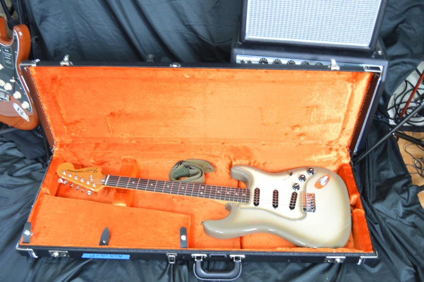 70th-anniversary Vintera II Antigua Stratocaster Electric Guitar