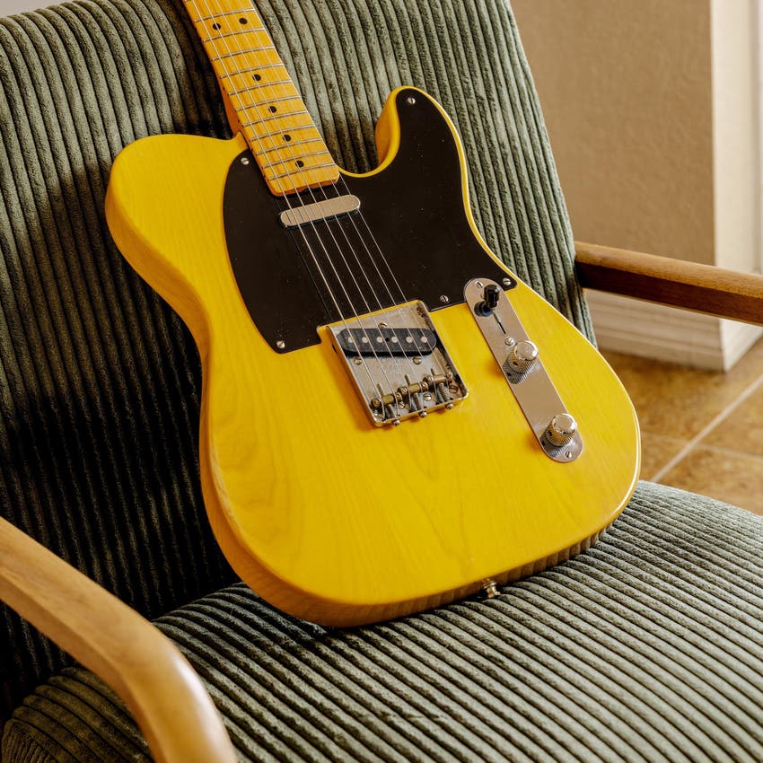 American Vintage '52 Telecaster 2000s - Butterscotch Blonde