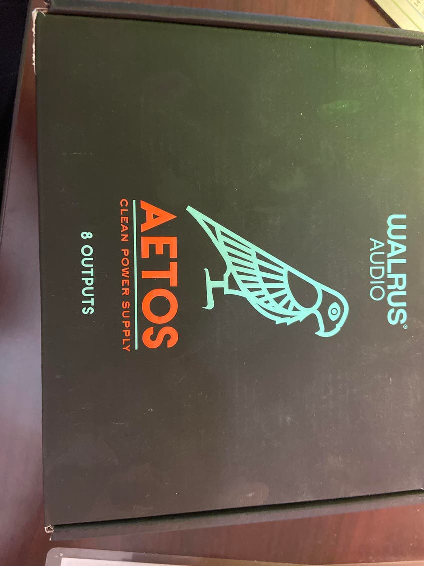Used Walrus Audio Walrus Aetos power supply - Sweetwater's Gear Exchange