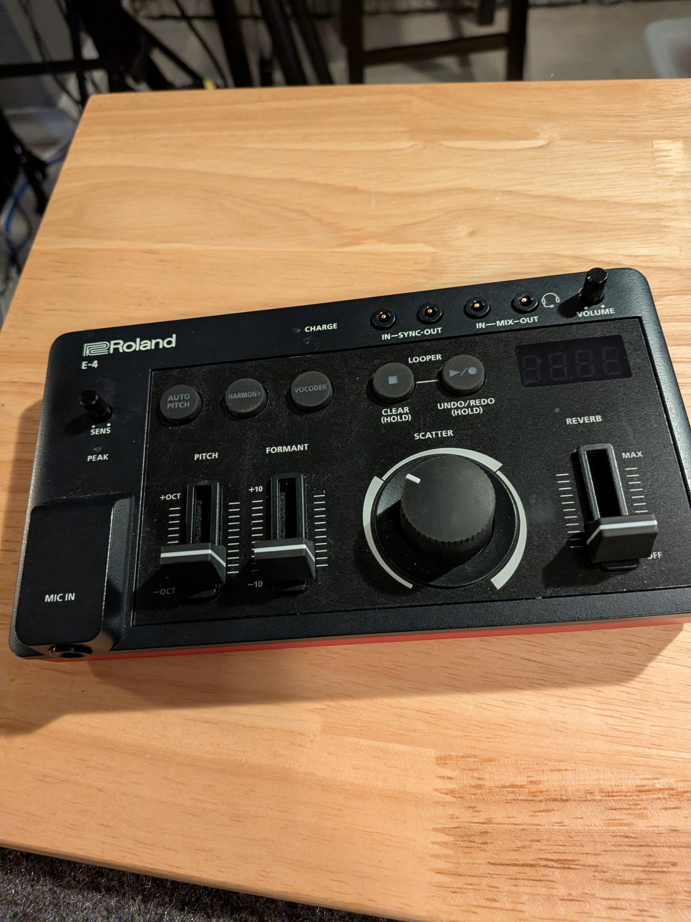 Used Roland AIRA Compact E-4 Voice - Sweetwater's Gear Exchange