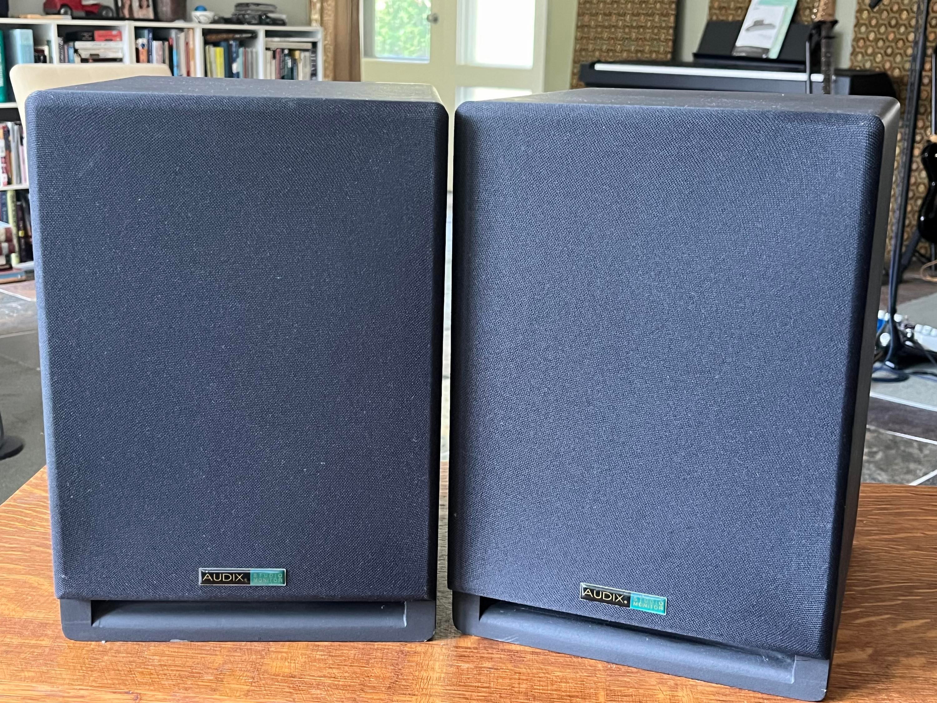 Used Audix Pair of Audix 1A Studio Monitors-Excellent