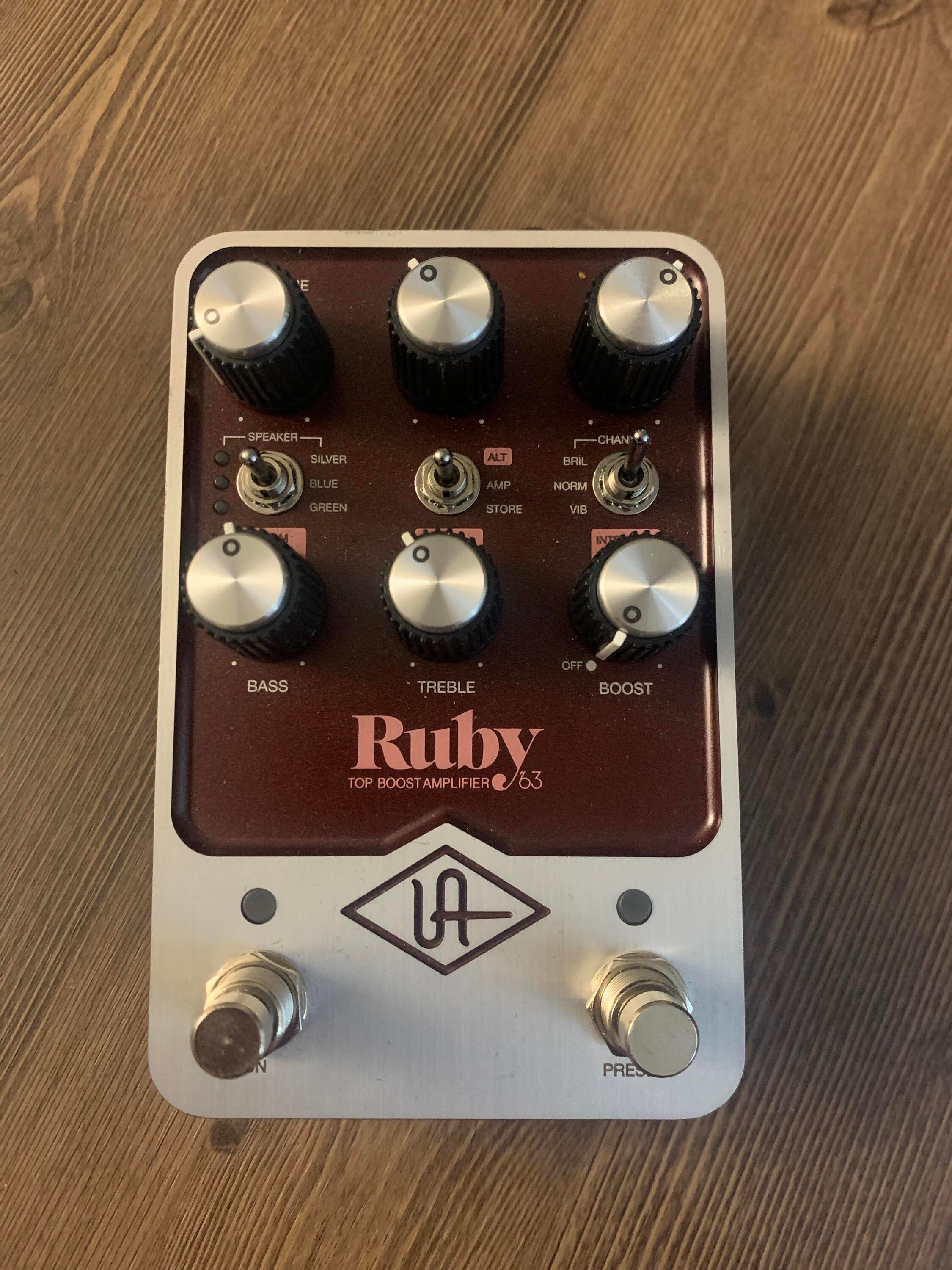 Used Universal Audio Ruby '63 Top Boost Amplifier Pedal