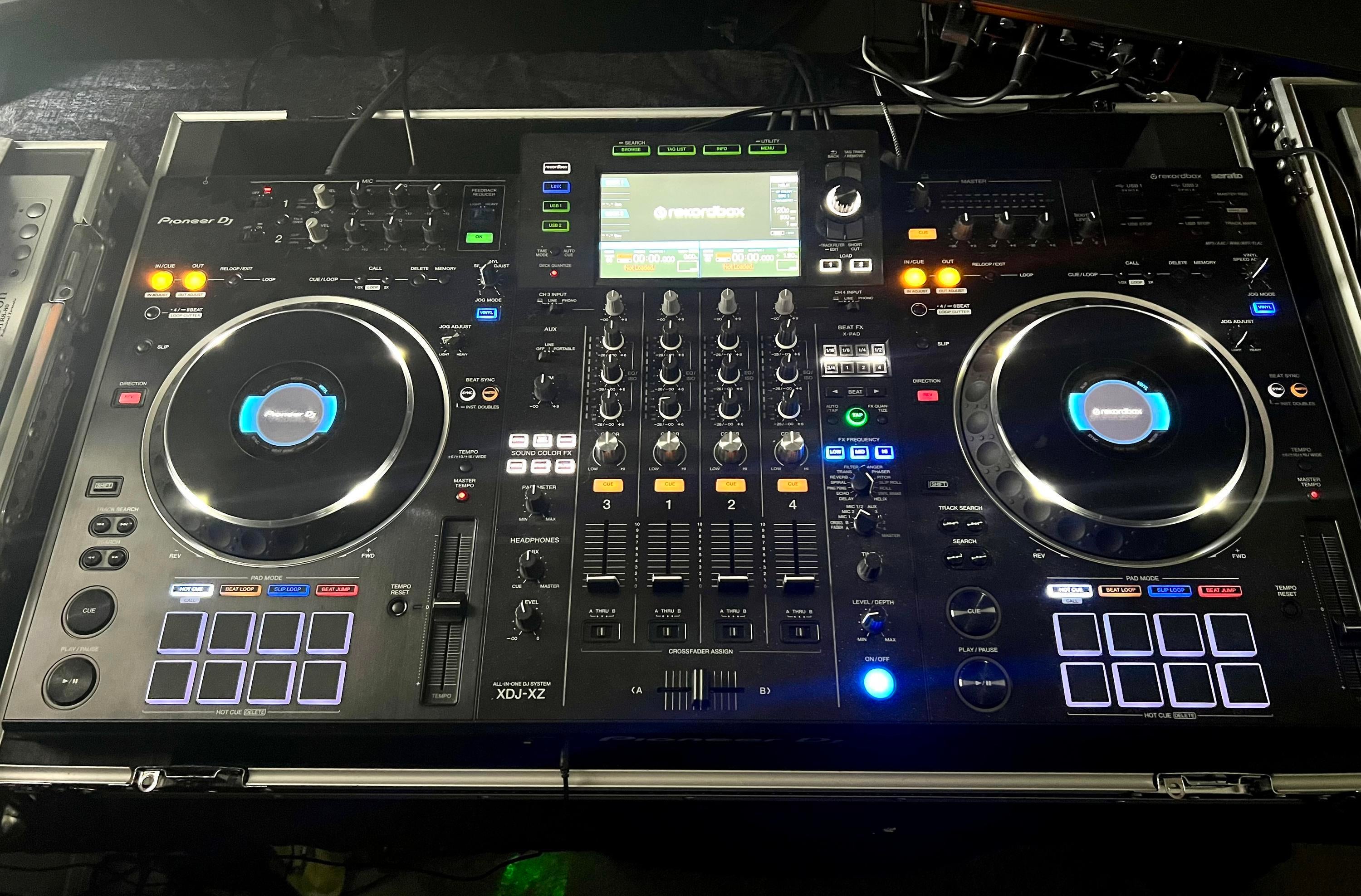 Used Pioneer DJ Pioneer XDJXZ Sweetwater's Gear Exchange