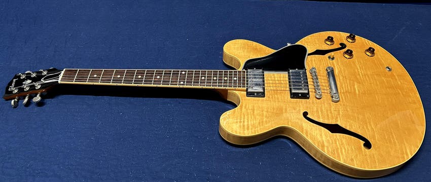 ES-335 Dot Neck Blond/Natural Flame Maple Top & Back Original Case