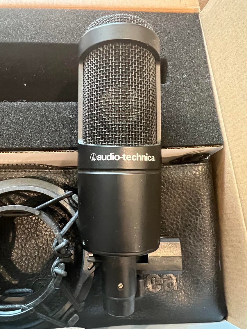 Used AudioTechnica AT2035 Largediaphragm Condenser Microphone