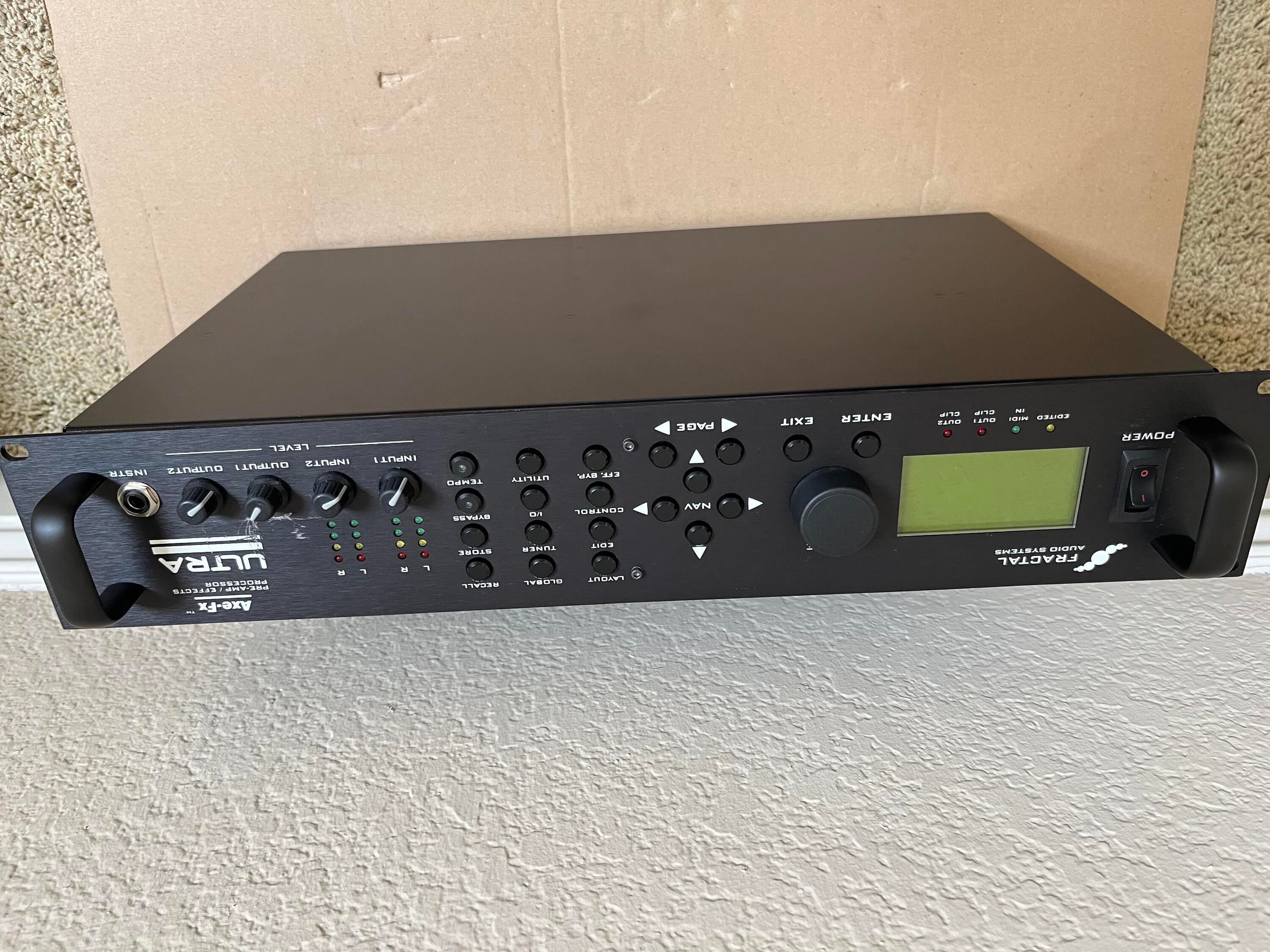 Used Fractal Audio Axe FX Ultra Preamp/Effects Processor