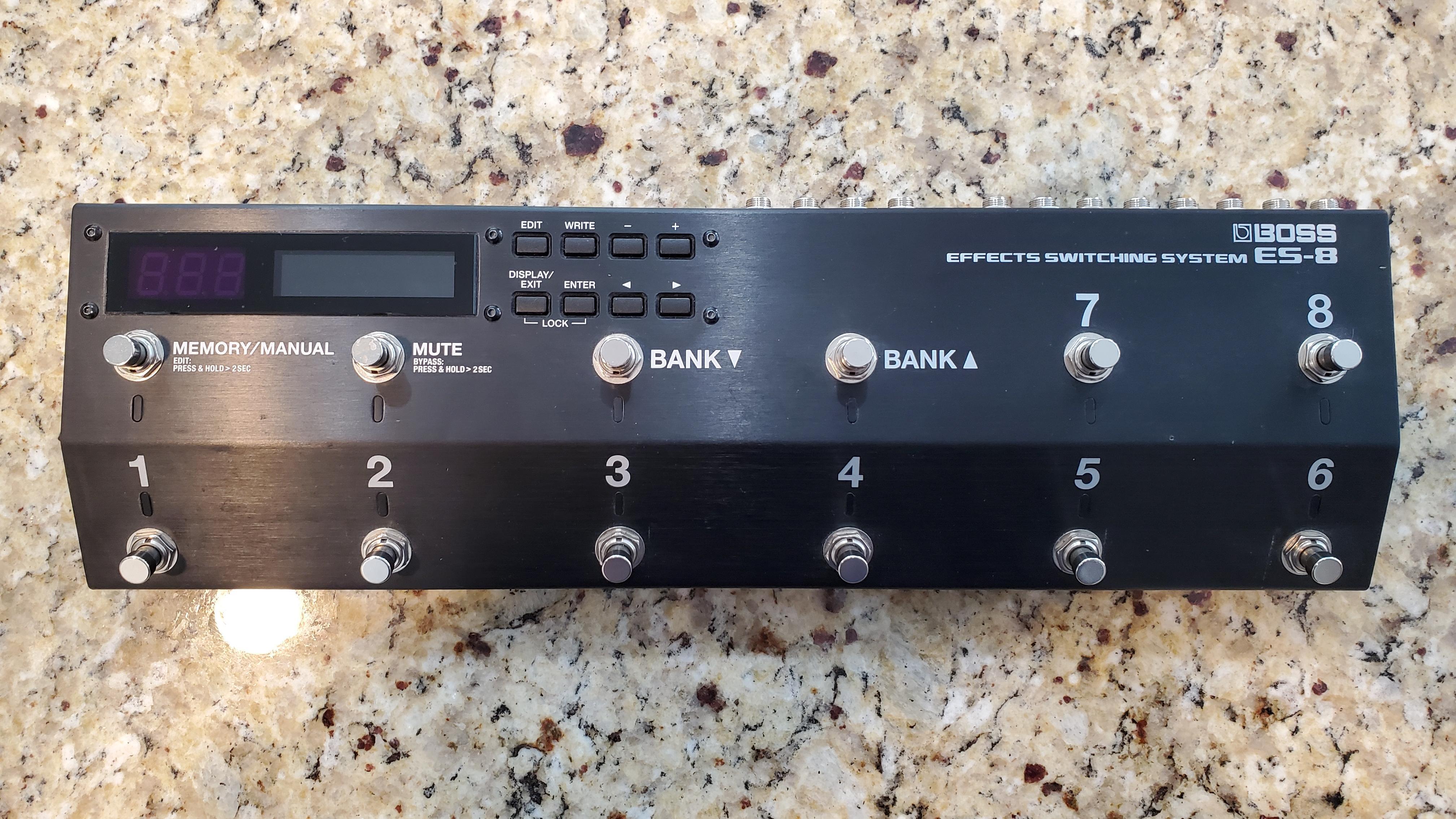 Used Boss ES-8 Effects Switching System