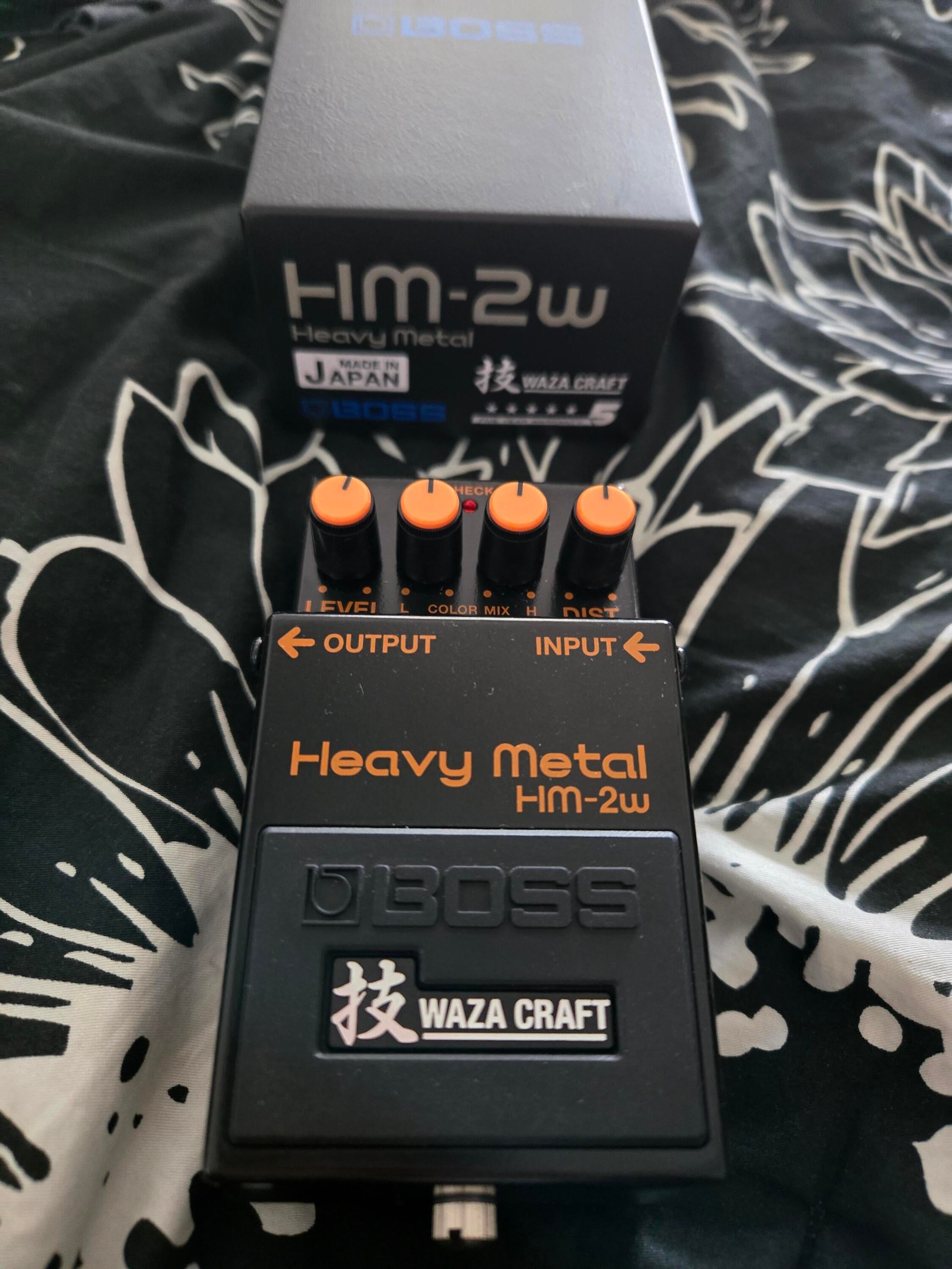 Used Boss HM2W Waza Craft Heavy Sweetwater's Gear Exchange