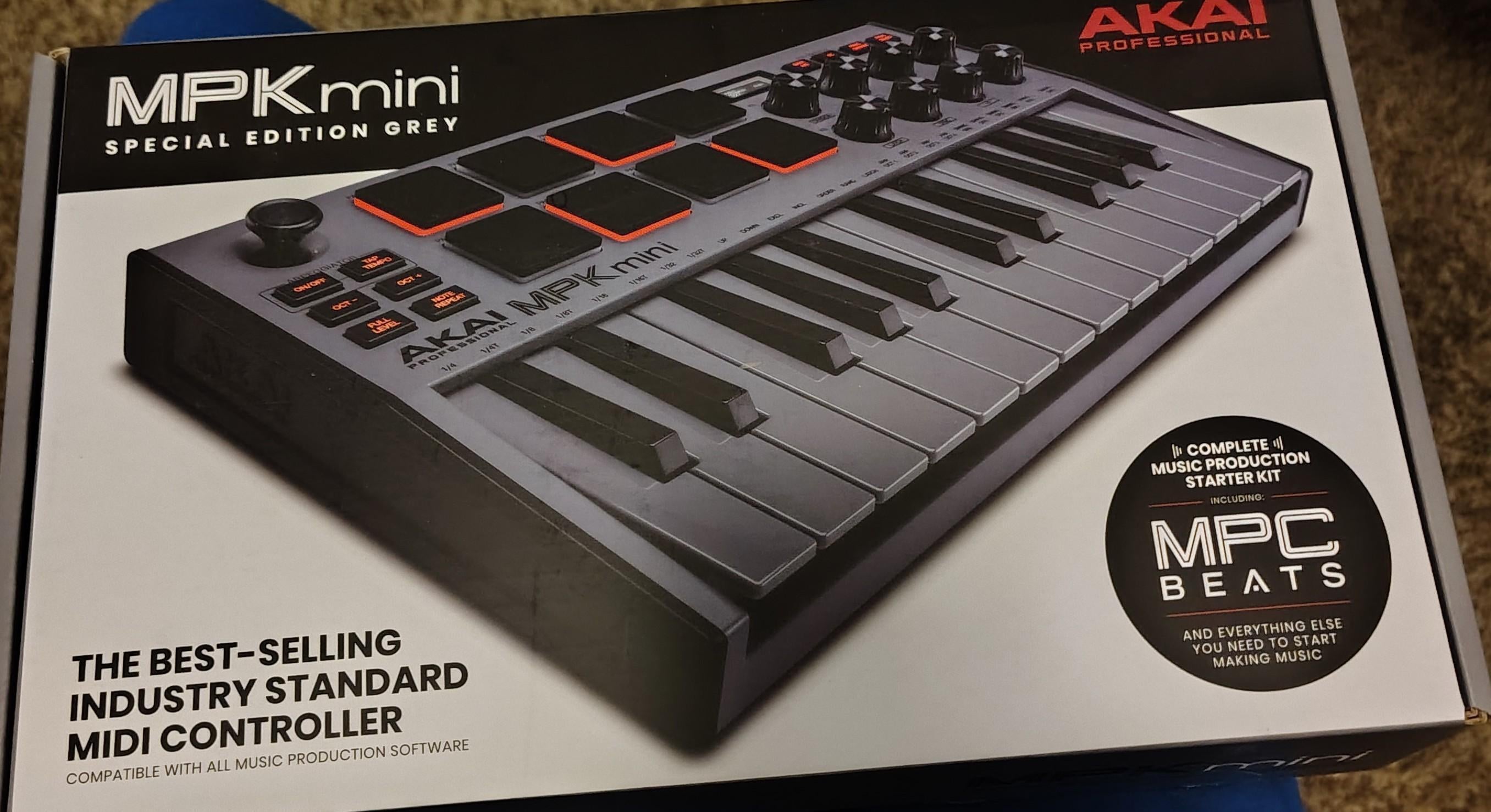 Used Akai Professional MPK Mini MK - Sweetwater's Gear Exchange