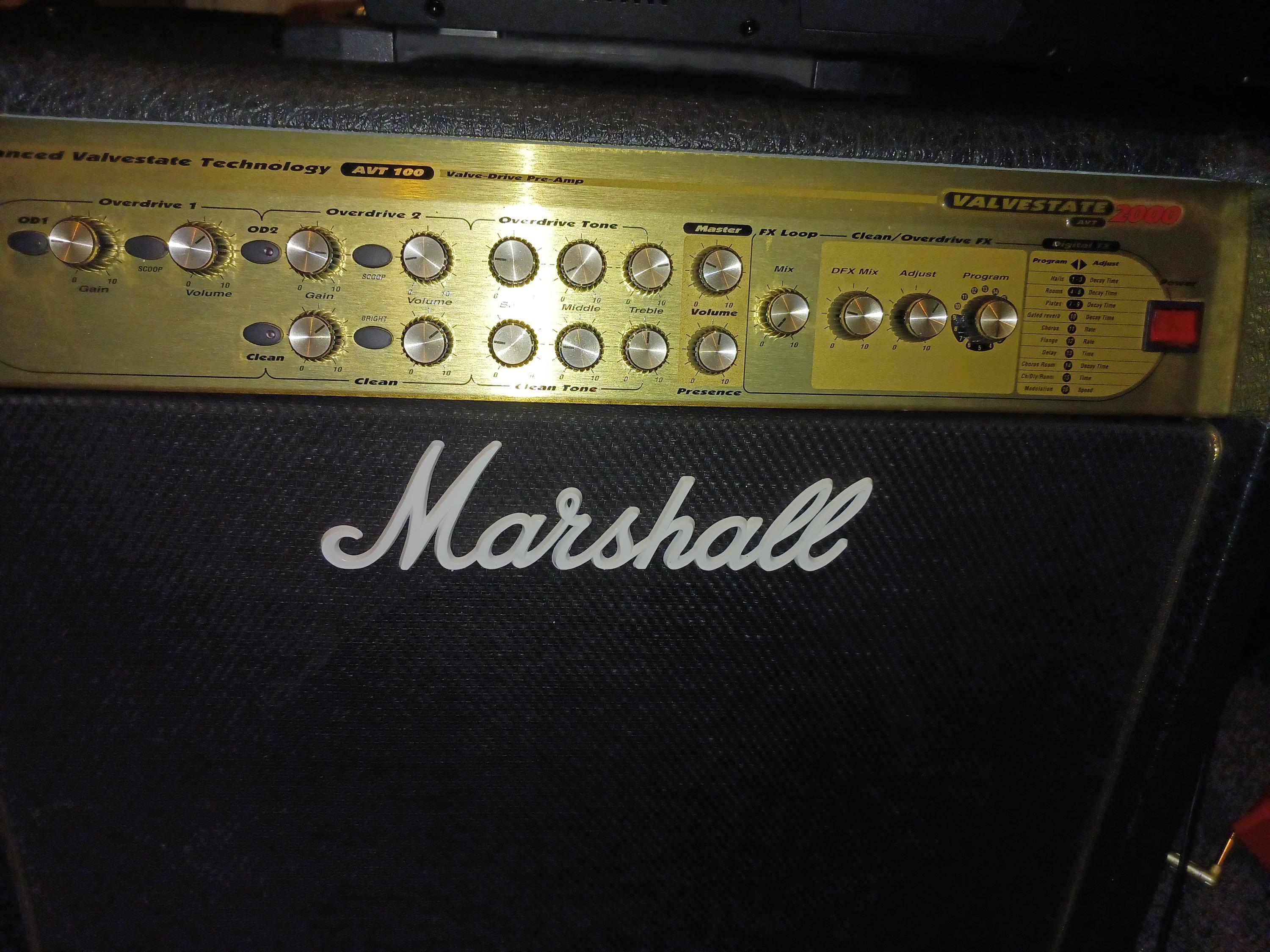 Used Marshall Valvestate 2000 AVT 100 112 Combo