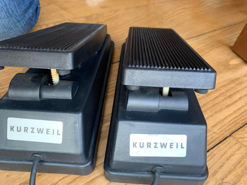 Gewoon kaart evenwichtig Used Kurzweil CC-1 Pedals (2) Price includes both pedals | Sweetwater Gear  Exchange
