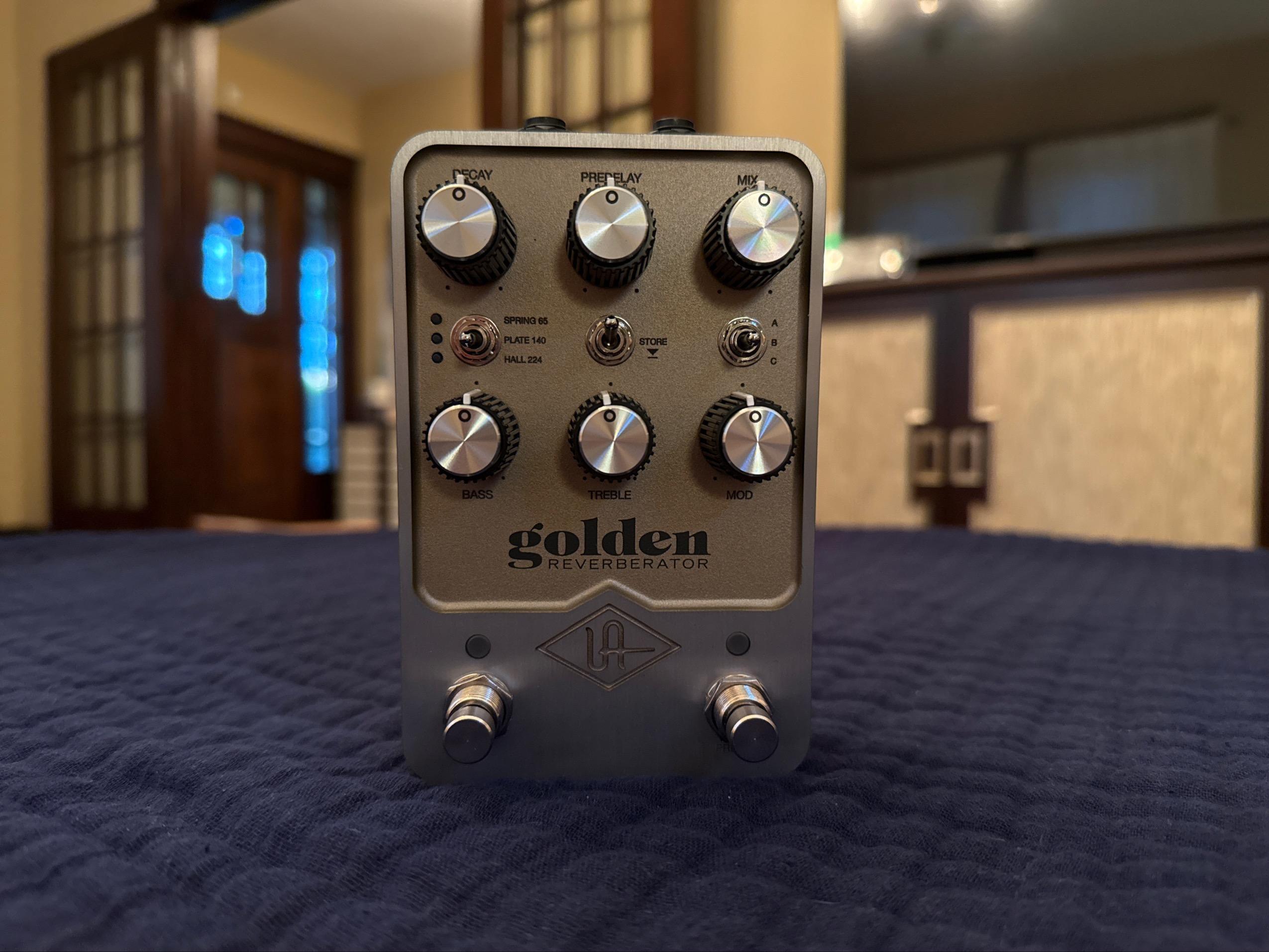 UAFX Golden Reverberator ジャンク UAFX Golden Reverberator ジャンク Universal Audio UAFX