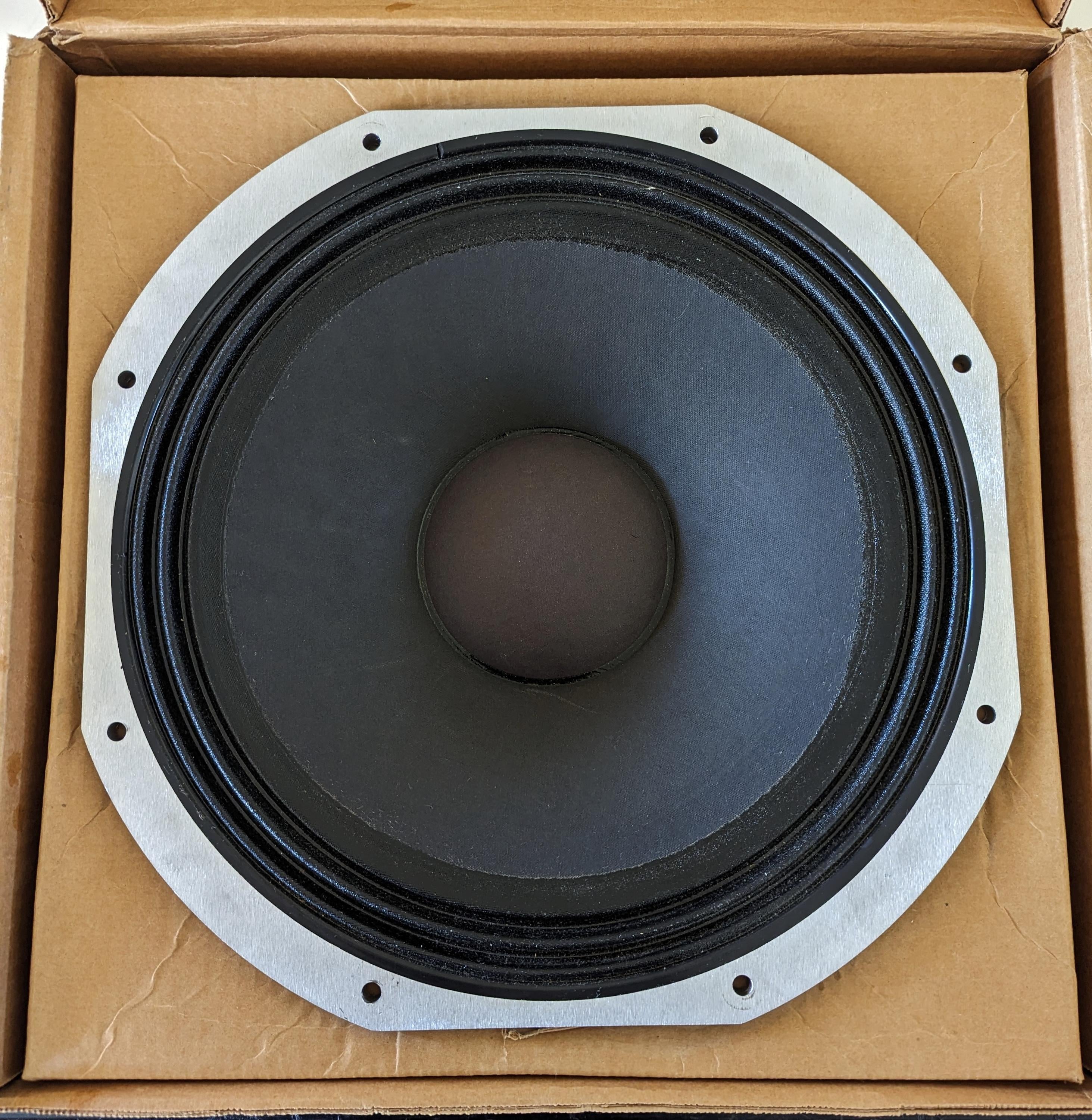 Peavey scorpion sale plus 15 speaker