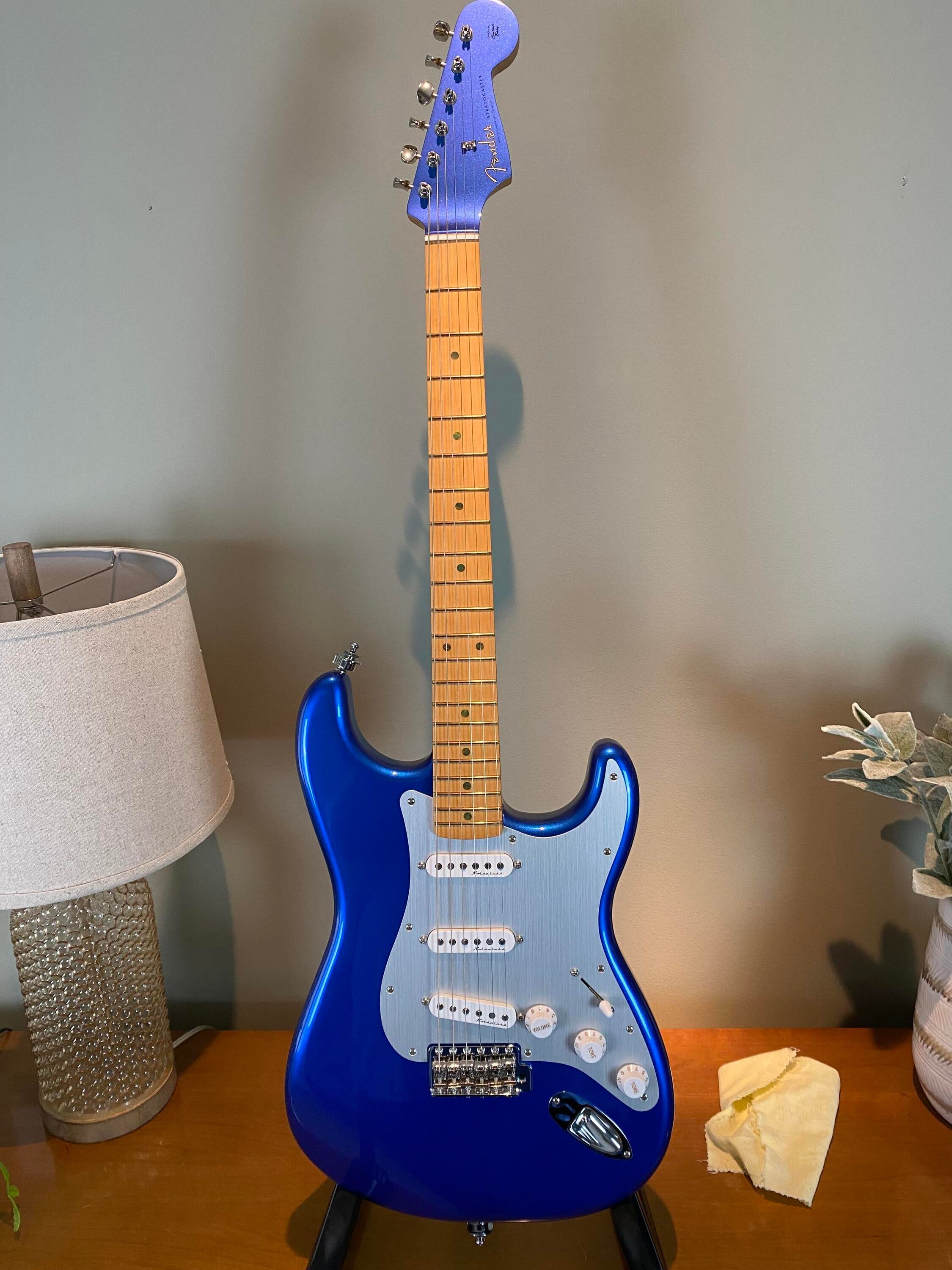 Used Fender Limited Edition H.E.R. Stratocaster, Maple Neck (2023) – Blue  Marlin