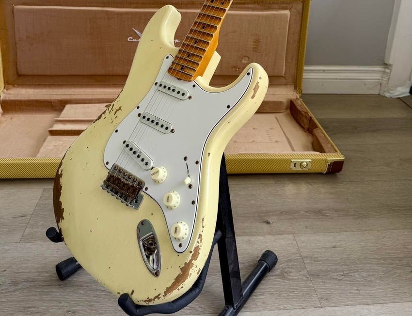 Custom Shop Yngwie Malmsteen Signature Stratocaster - Vintage White with Scalloped Maple Fingerboard