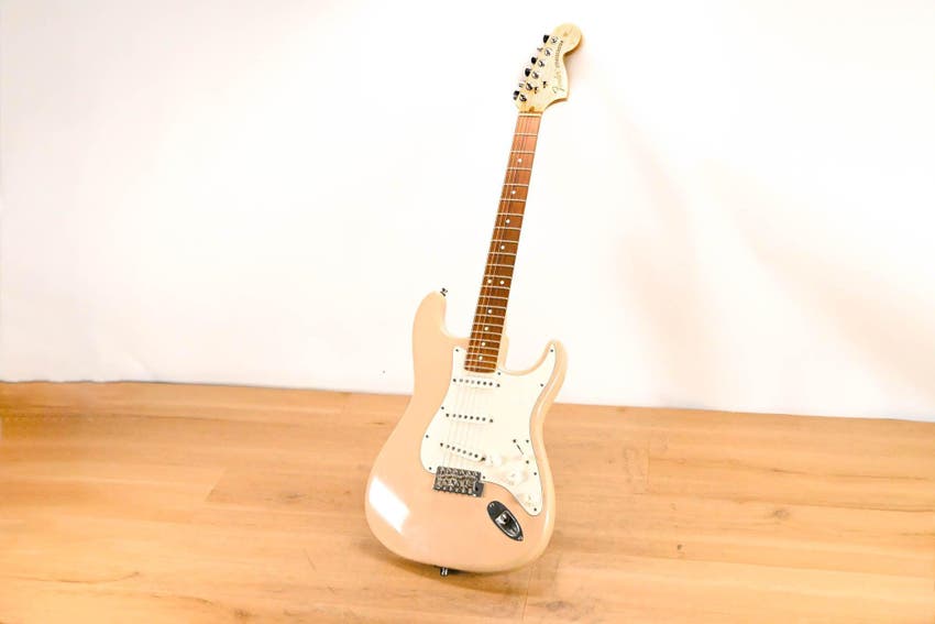 American Standard Stratocaster 2008 Beige / Light Tan Rosewood