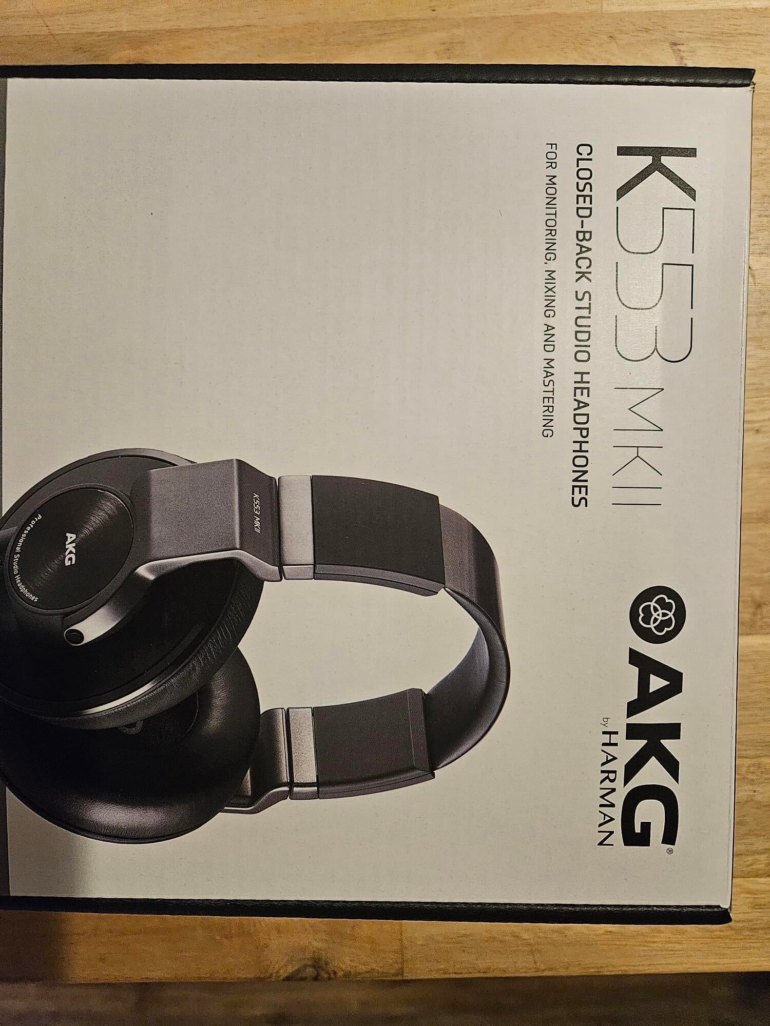 Used AKG K553 MKII Closed back Studio Sweetwater s Gear Exchange