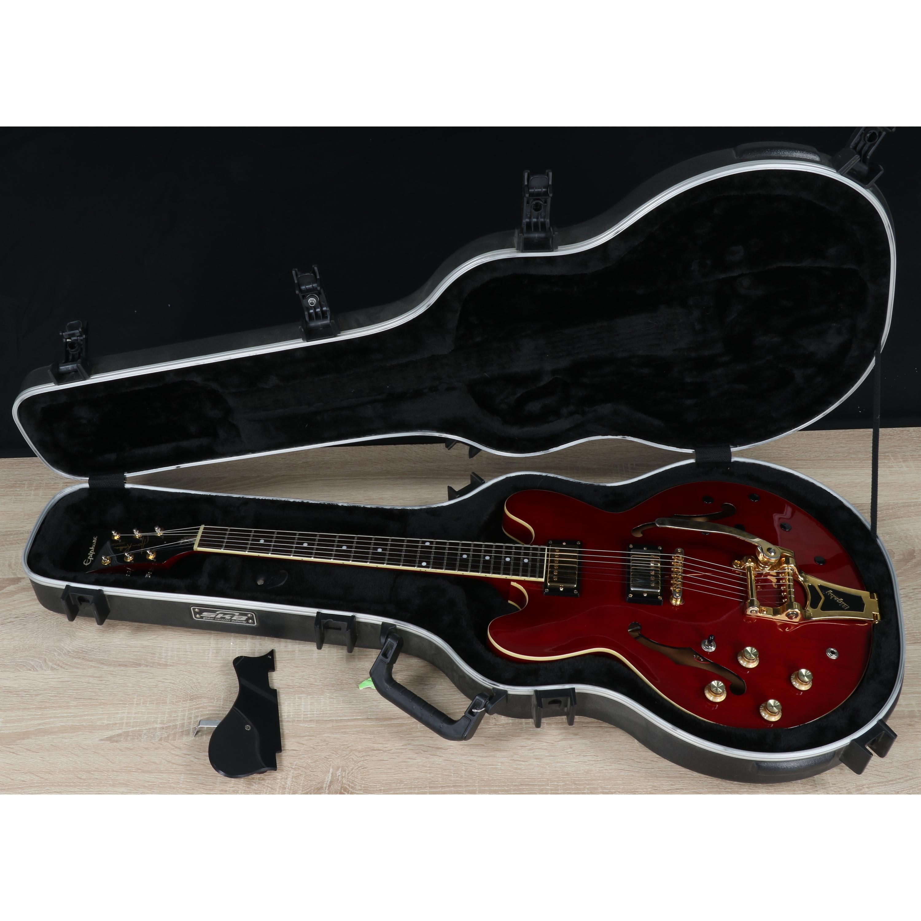 Used Epiphone Jorma Kaukonen Signature Riviera Deluxe with Bigsby -  Electric Semi-Hollowbody Guitar